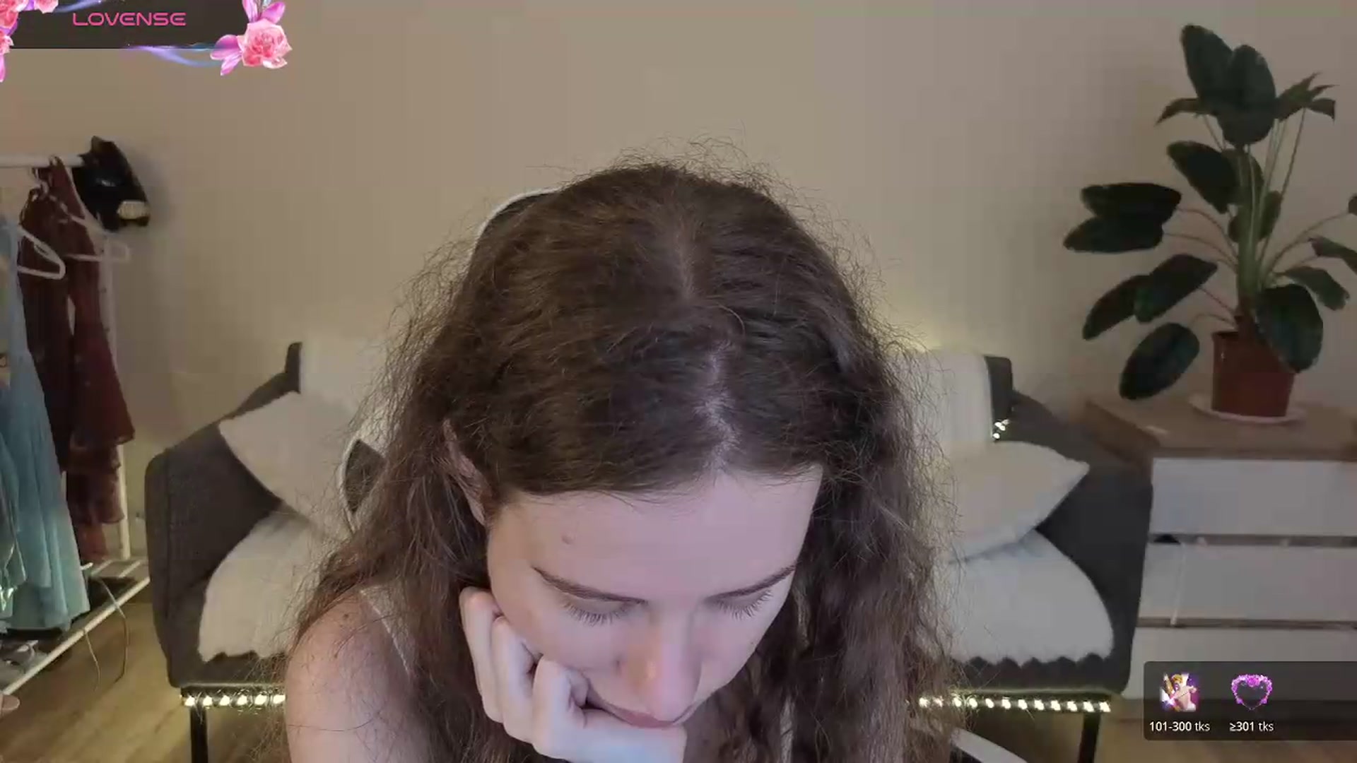 Gallery image thumbnail from BlueFlowerr's myfreecams stream on, 08/03/2026, 19:17 image 6 of 20