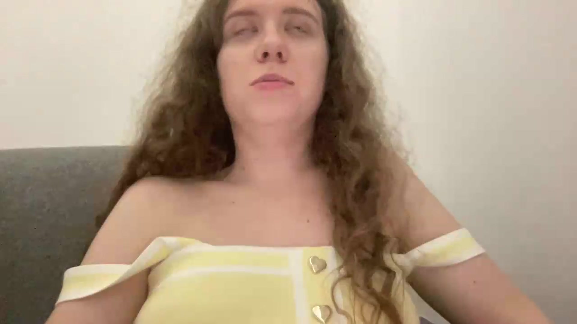 Gallery image thumbnail from BlueFlowerr's myfreecams stream on, 08/04/2026, 01:40 image 20 of 20