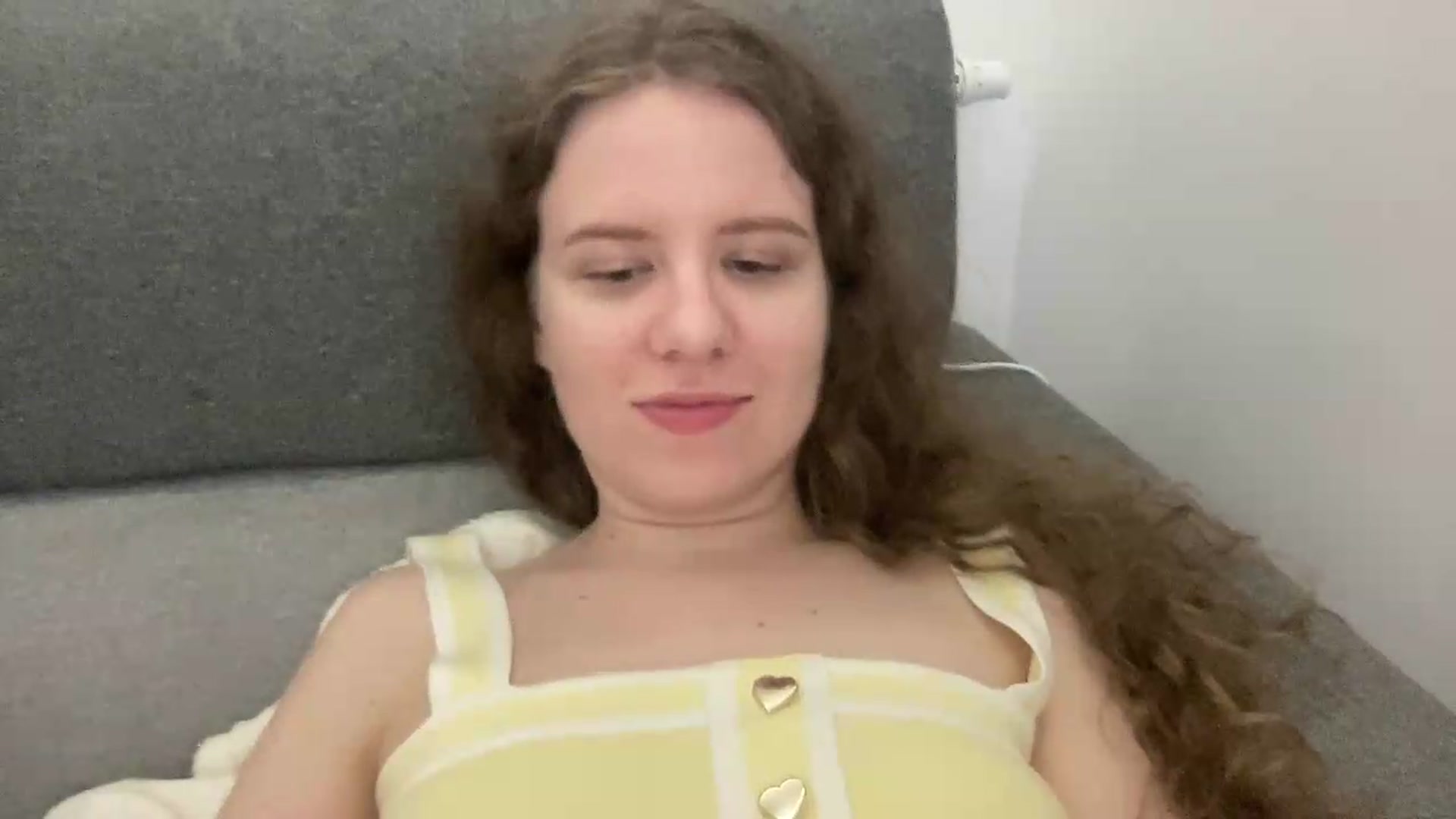 Gallery image thumbnail from BlueFlowerr's myfreecams stream on, 08/04/2026, 01:40 image 2 of 20