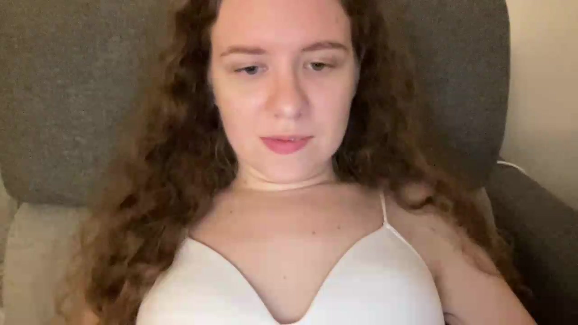 Gallery image thumbnail from BlueFlowerr's myfreecams stream on, 08/04/2026, 22:36 image 11 of 20