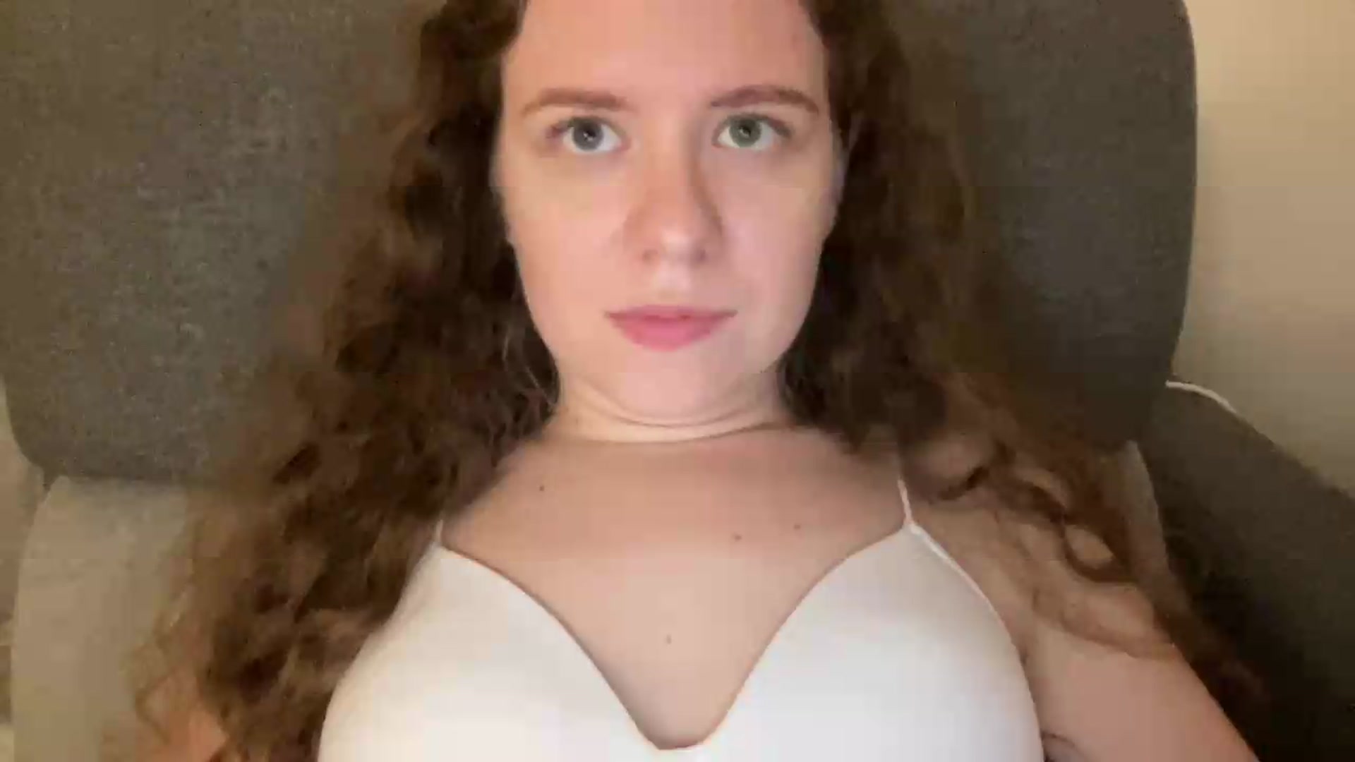 Gallery image thumbnail from BlueFlowerr's myfreecams stream on, 08/04/2026, 22:36 image 12 of 20