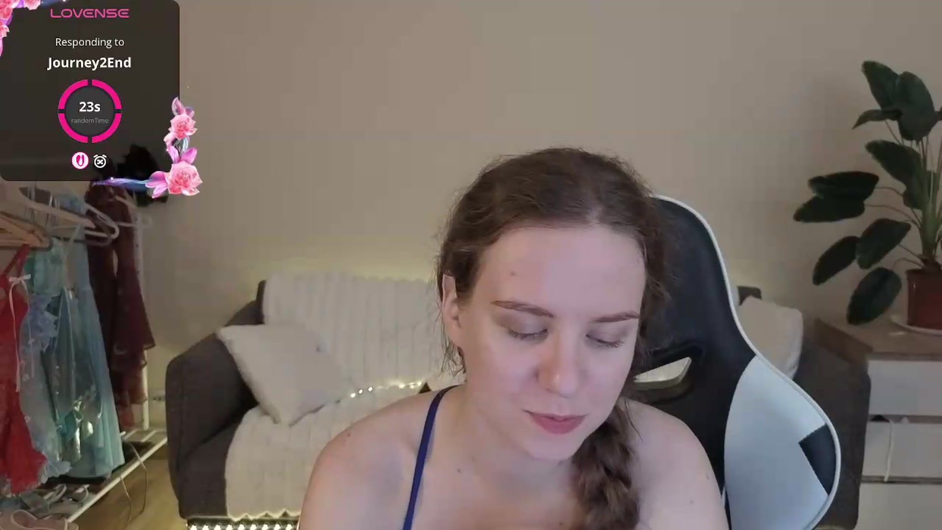 Gallery image thumbnail from BlueFlowerr's myfreecams stream on, 08/06/2026, 20:57 image 3 of 20