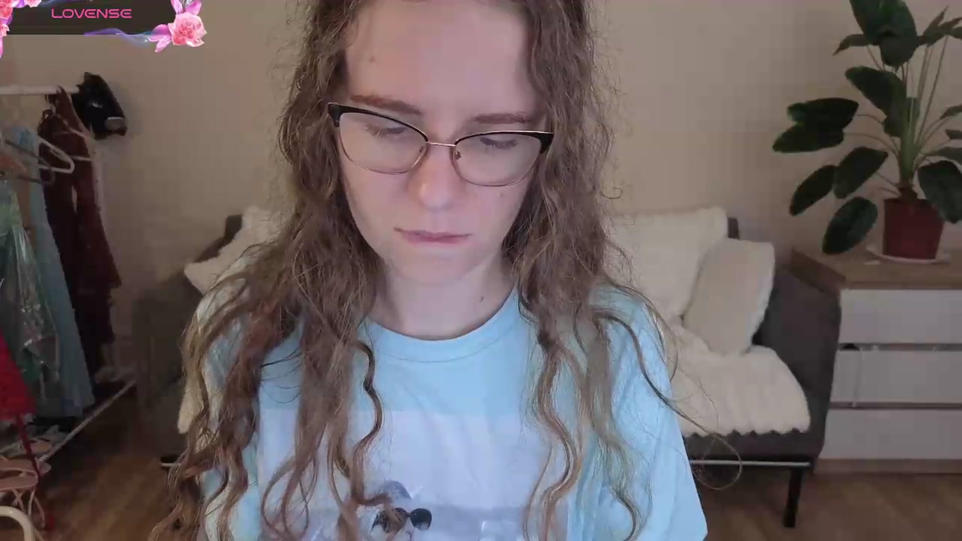 Gallery image thumbnail from BlueFlowerr's myfreecams stream on, 08/07/2026, 17:36 image 6 of 20