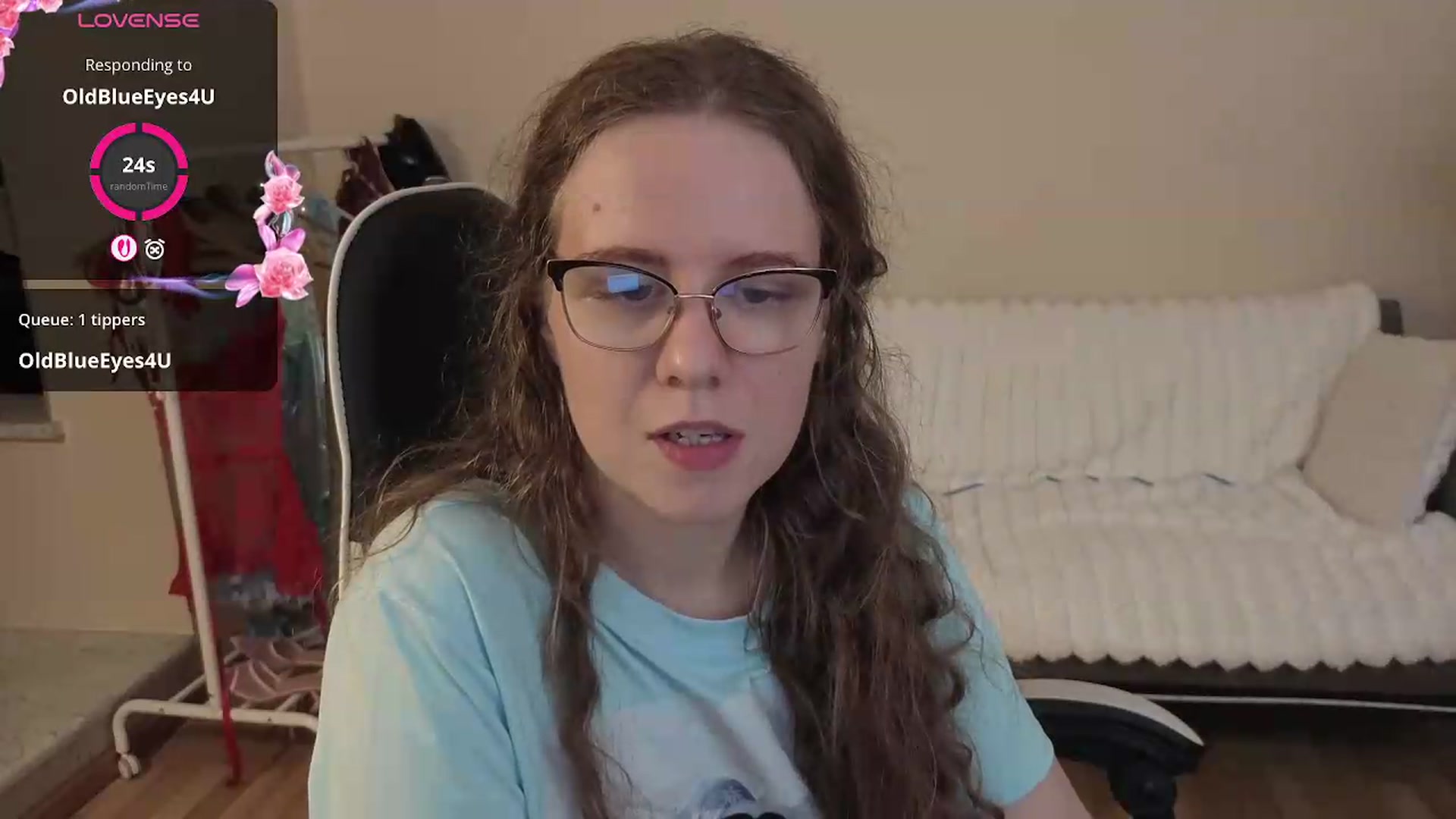 Gallery image thumbnail from BlueFlowerr's myfreecams stream on, 08/07/2026, 21:58 image 5 of 20