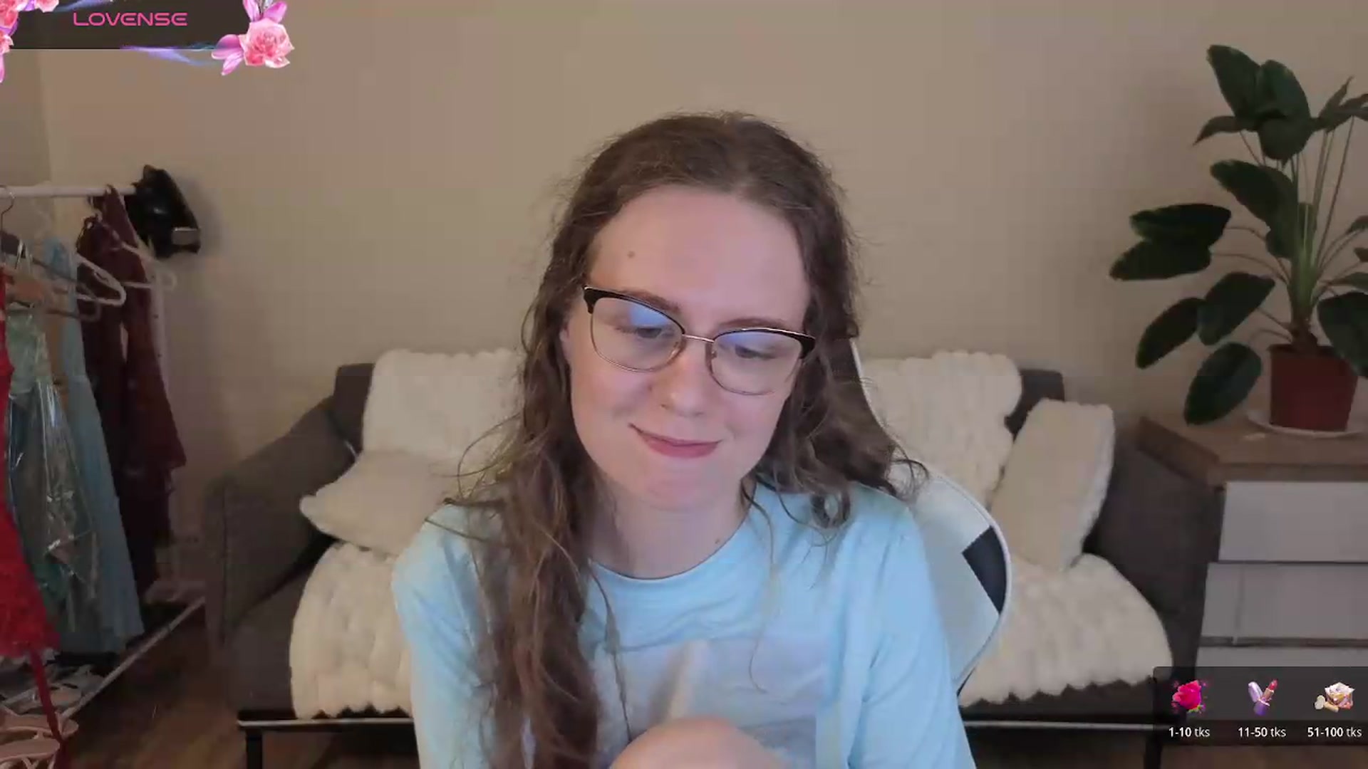 Gallery image thumbnail from BlueFlowerr's myfreecams stream on, 08/07/2026, 21:58 image 16 of 20