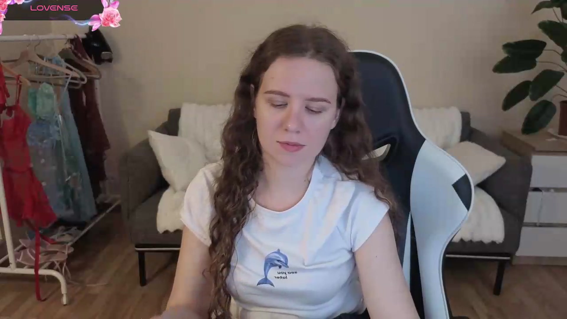 Gallery image thumbnail from BlueFlowerr's myfreecams stream on, 08/08/2026, 18:34 image 10 of 20