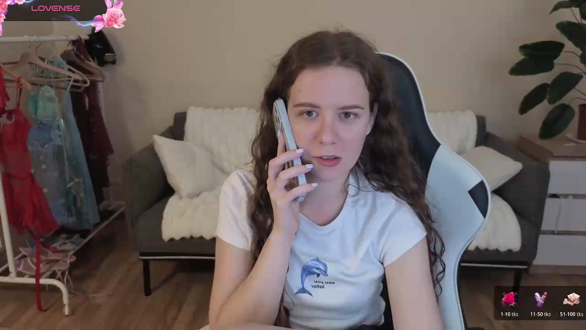 Gallery image thumbnail from BlueFlowerr's myfreecams stream on, 08/08/2026, 18:34 image 8 of 20
