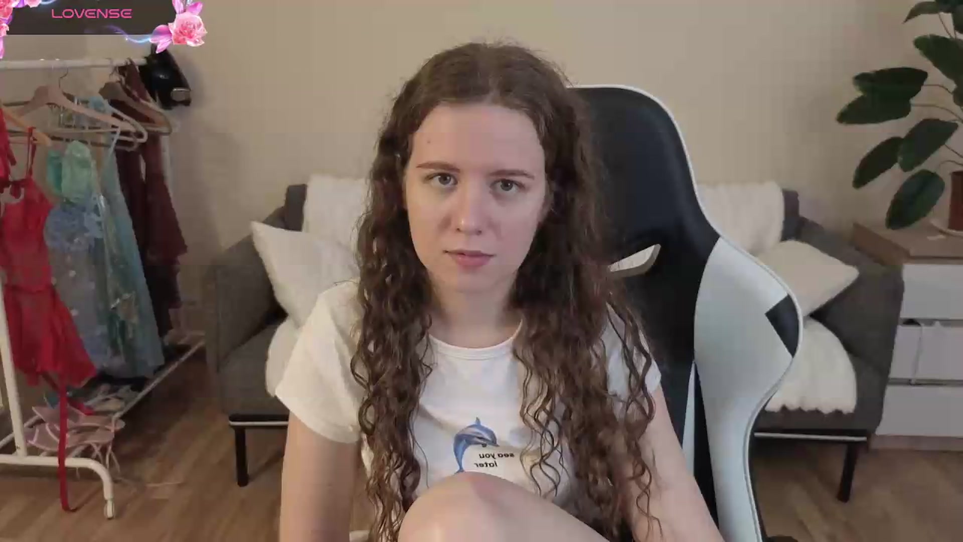 Gallery image thumbnail from BlueFlowerr's myfreecams stream on, 08/08/2026, 18:34 image 6 of 20