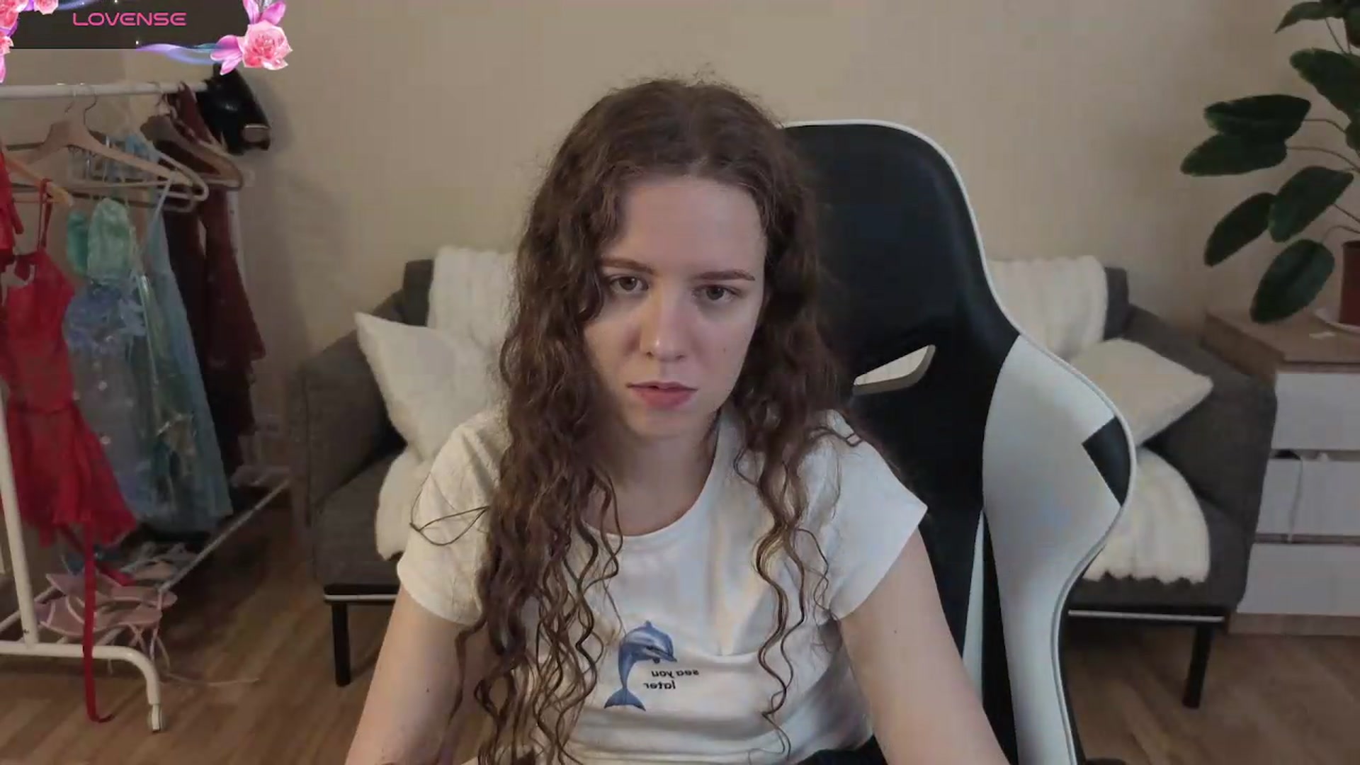 Gallery image thumbnail from BlueFlowerr's myfreecams stream on, 08/08/2026, 18:34 image 11 of 20
