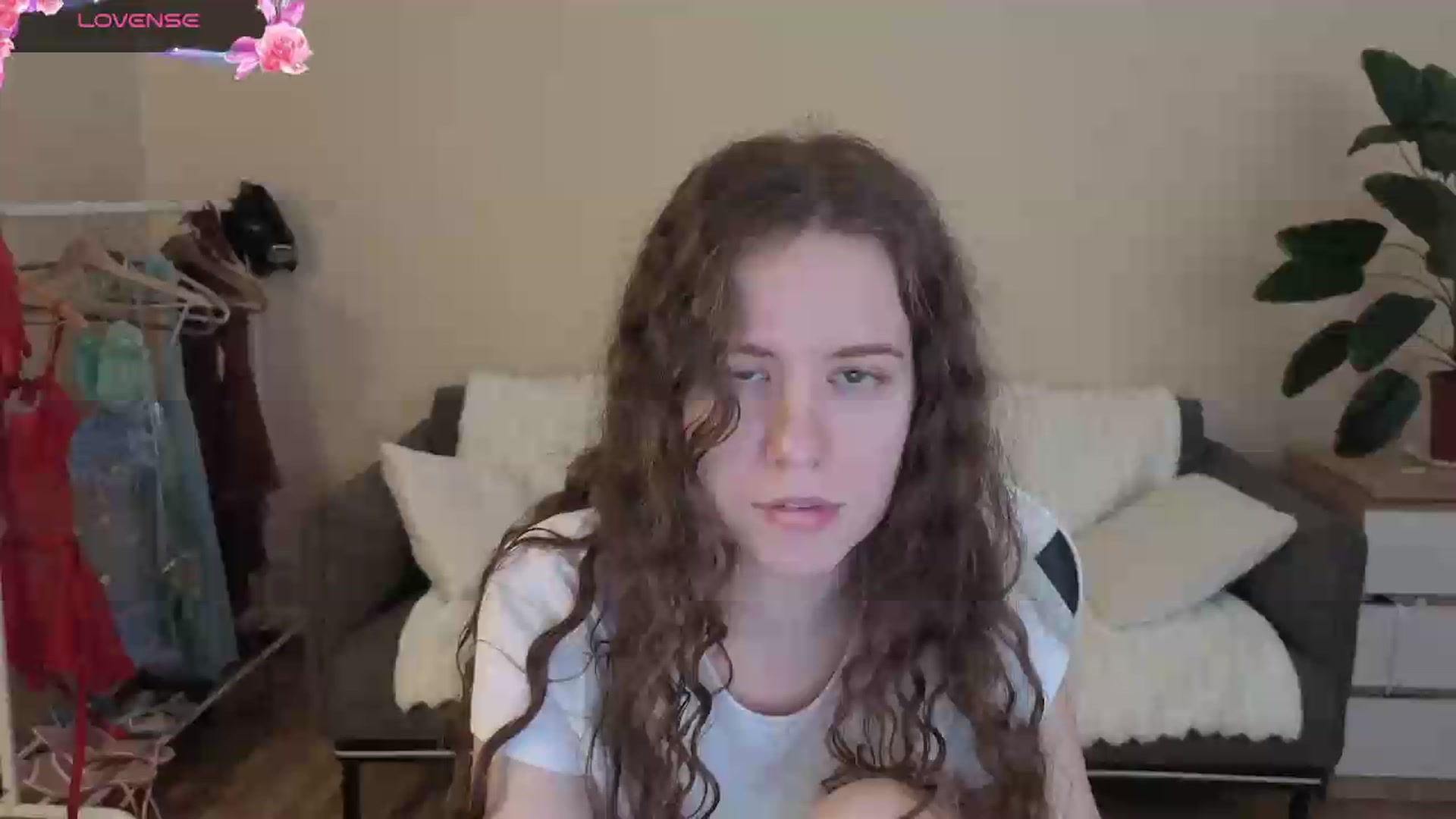 Gallery image thumbnail from BlueFlowerr's myfreecams stream on, 08/08/2026, 20:59 image 1 of 20