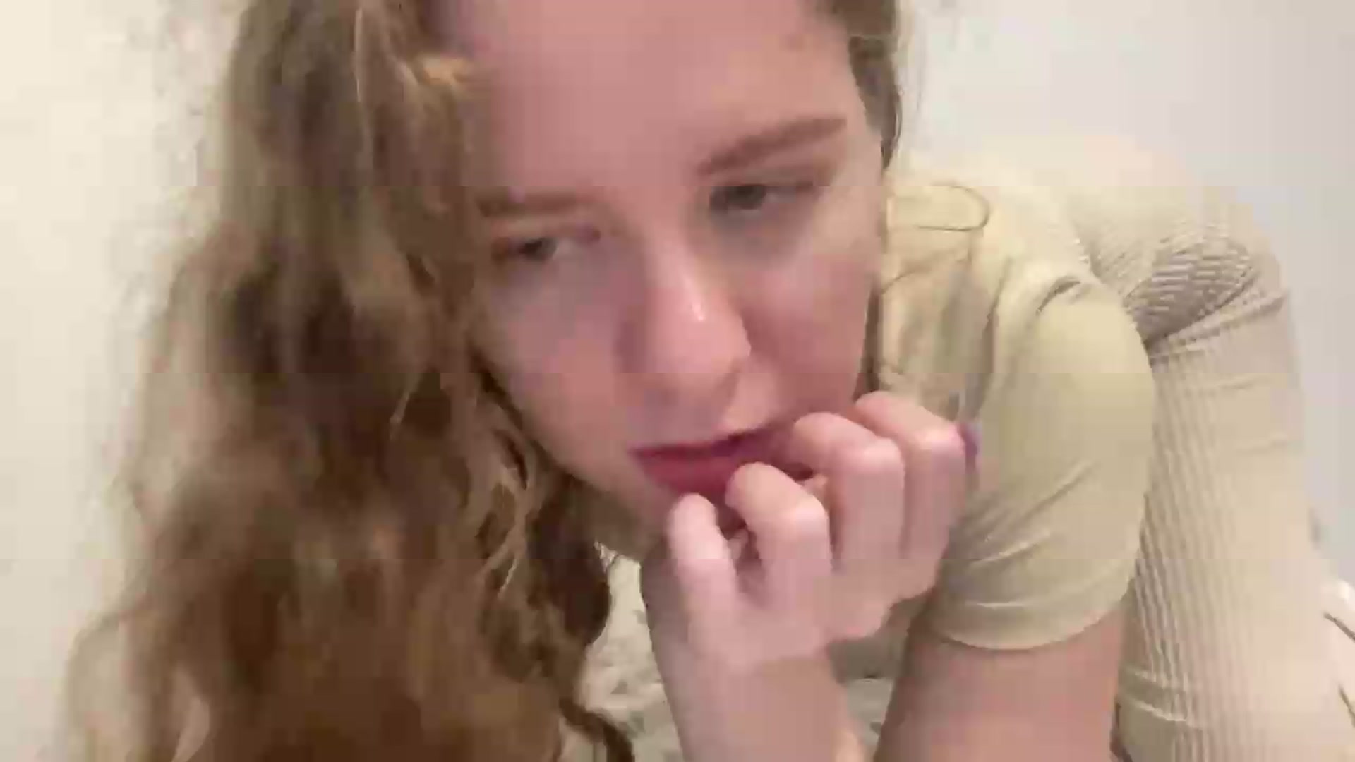 Gallery image thumbnail from BlueFlowerr's myfreecams stream on, 08/09/2026, 17:47 image 18 of 20
