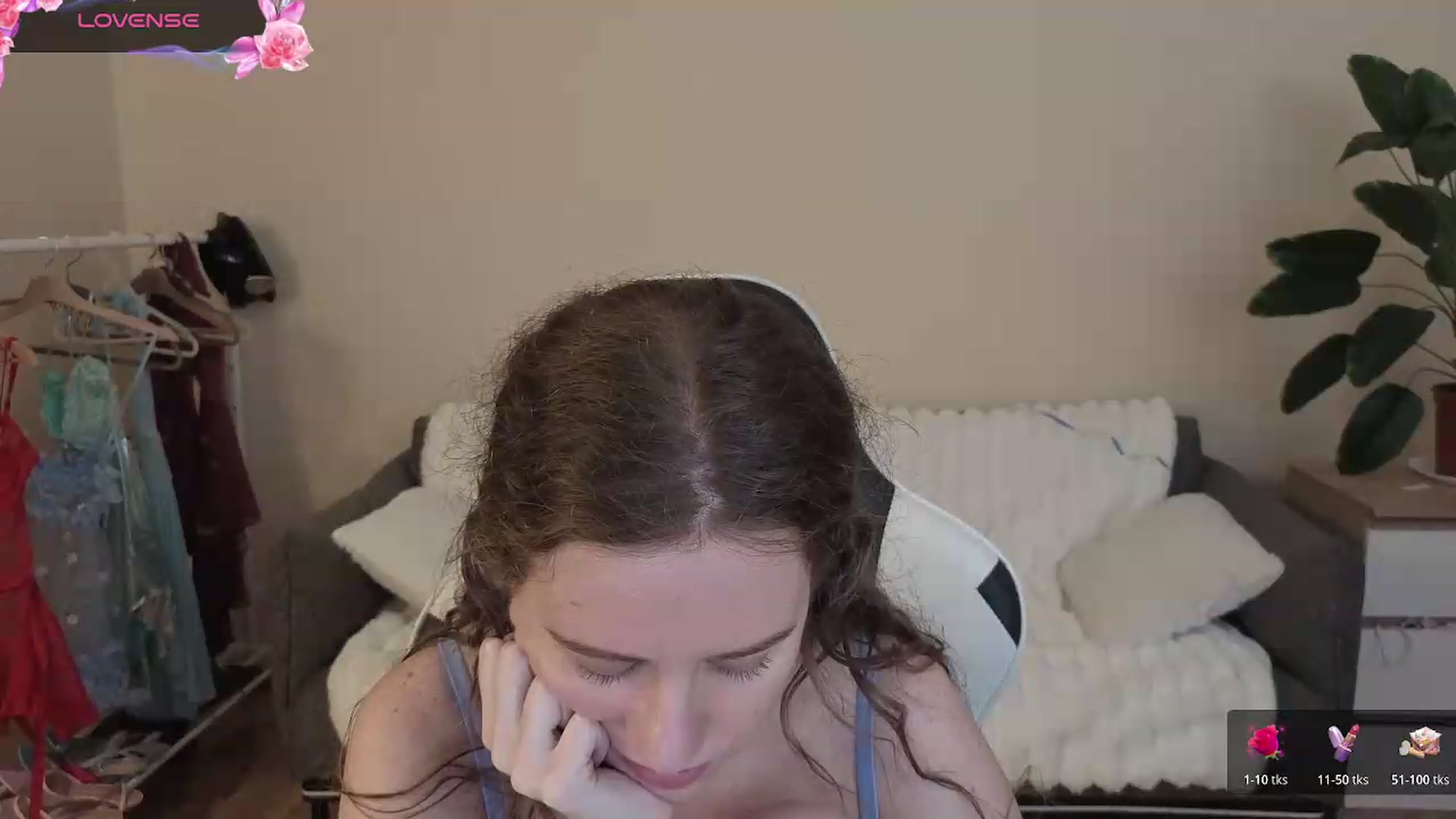 Gallery image thumbnail from BlueFlowerr's myfreecams stream on, 08/11/2026, 24:47 image 14 of 20