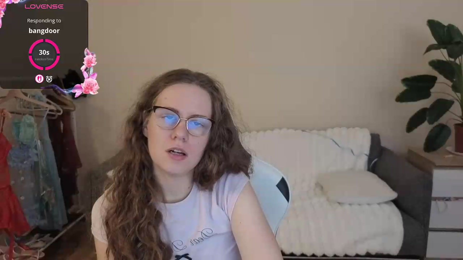 Gallery image thumbnail from BlueFlowerr's myfreecams stream on, 08/11/2026, 19:24 image 4 of 20