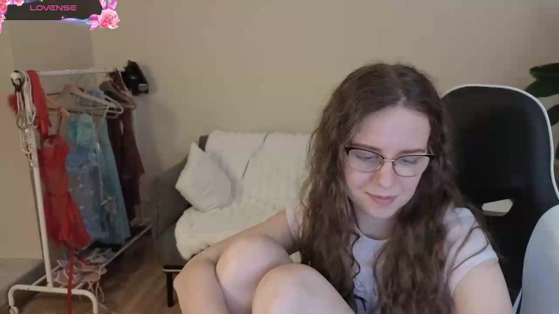 Gallery image thumbnail from BlueFlowerr's myfreecams stream on, 08/11/2026, 21:07 image 17 of 20