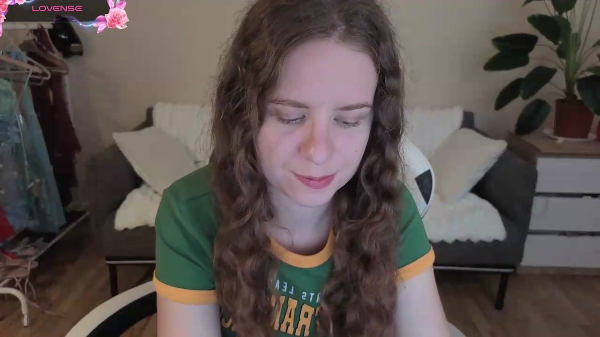 Gallery image thumbnail from BlueFlowerr's myfreecams stream on, 08/14/2026, 18:02 image 6 of 20