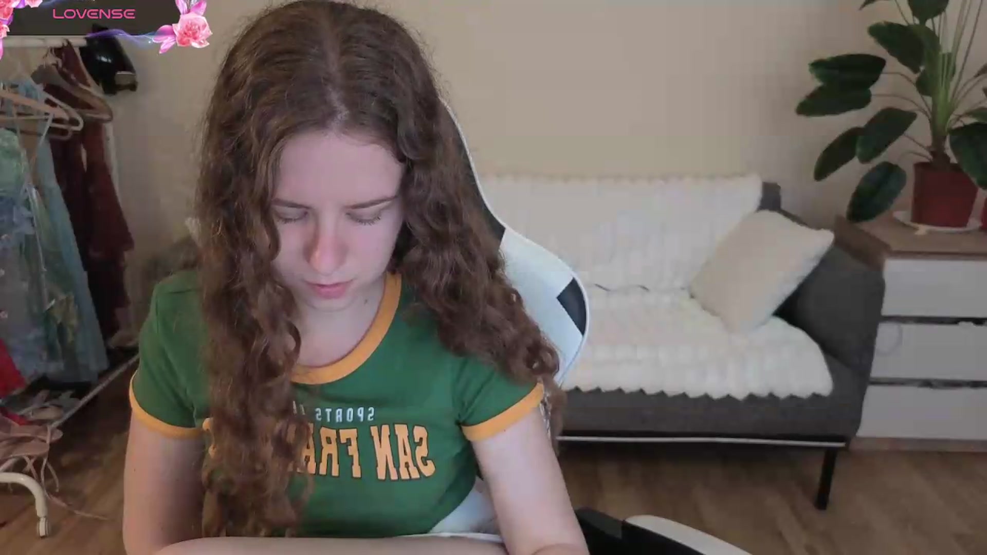Gallery image thumbnail from BlueFlowerr's myfreecams stream on, 08/14/2026, 18:46 image 3 of 20