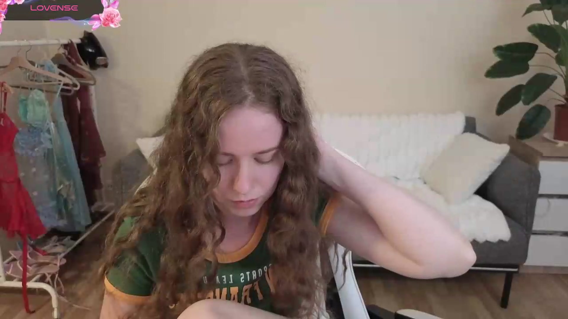 Gallery image thumbnail from BlueFlowerr's myfreecams stream on, 08/14/2026, 18:46 image 15 of 20