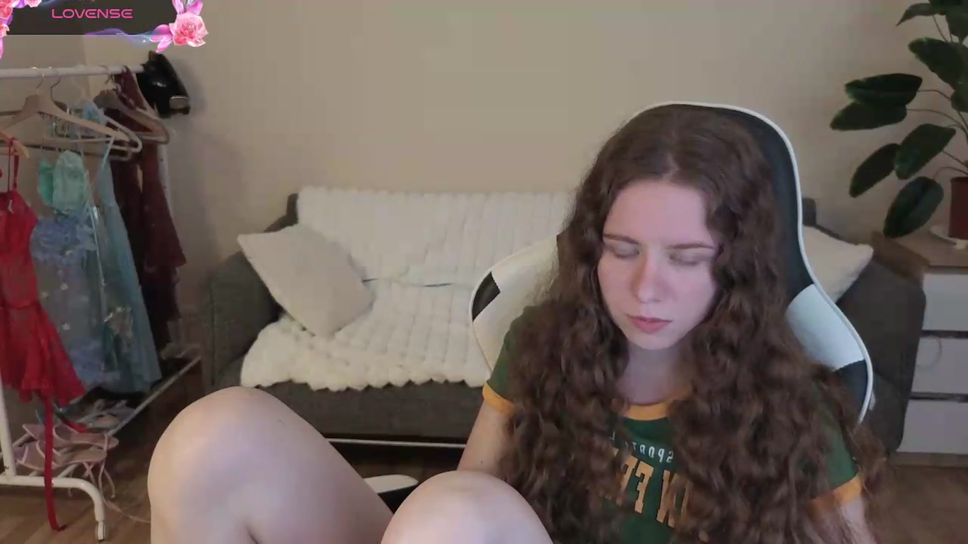 Gallery image thumbnail from BlueFlowerr's myfreecams stream on, 08/14/2026, 19:38 image 8 of 20