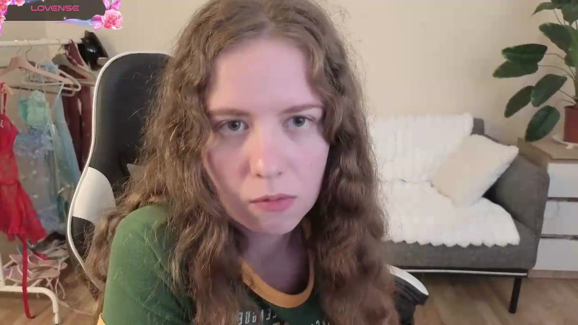Gallery image thumbnail from BlueFlowerr's myfreecams stream on, 08/14/2026, 19:38 image 3 of 20