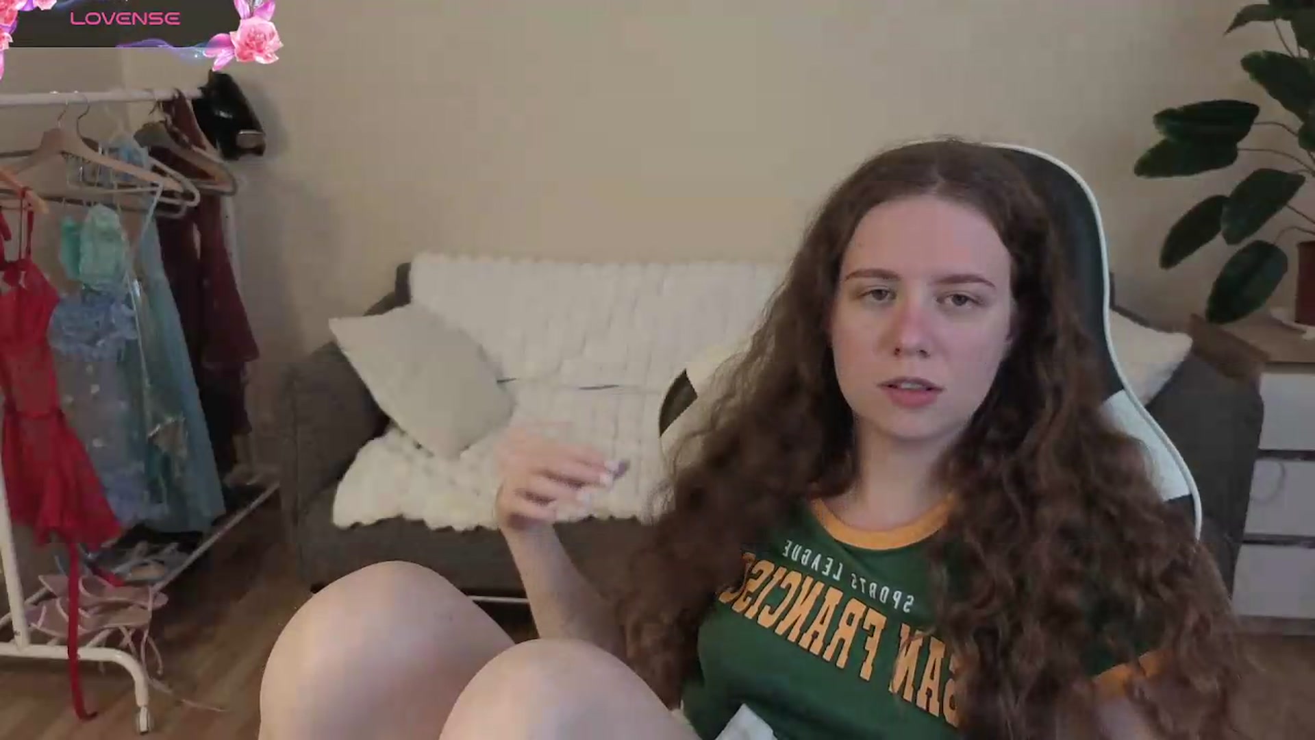 Gallery image thumbnail from BlueFlowerr's myfreecams stream on, 08/14/2026, 19:38 image 10 of 20