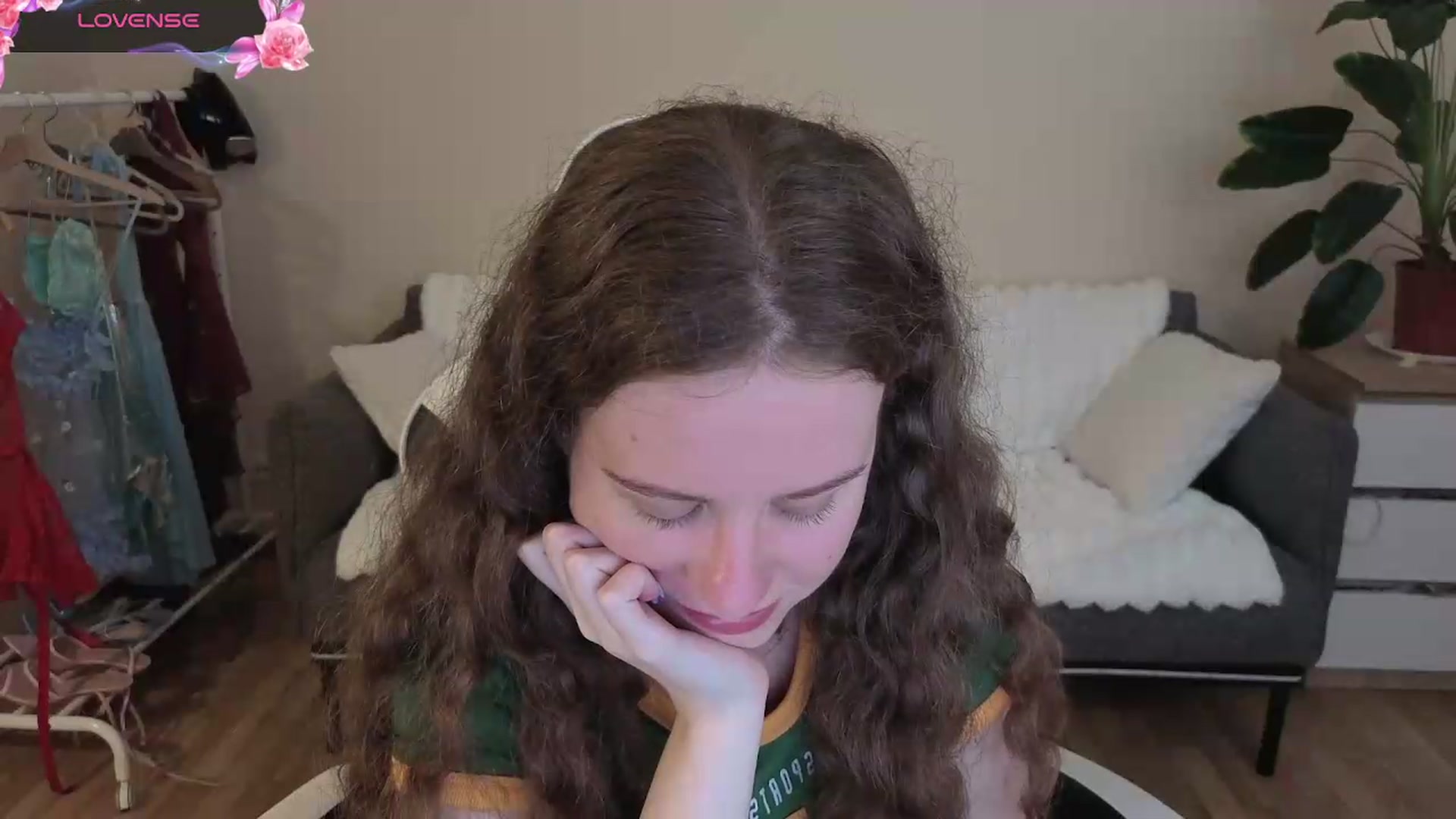 Gallery image thumbnail from BlueFlowerr's myfreecams stream on, 08/14/2026, 20:22 image 4 of 20