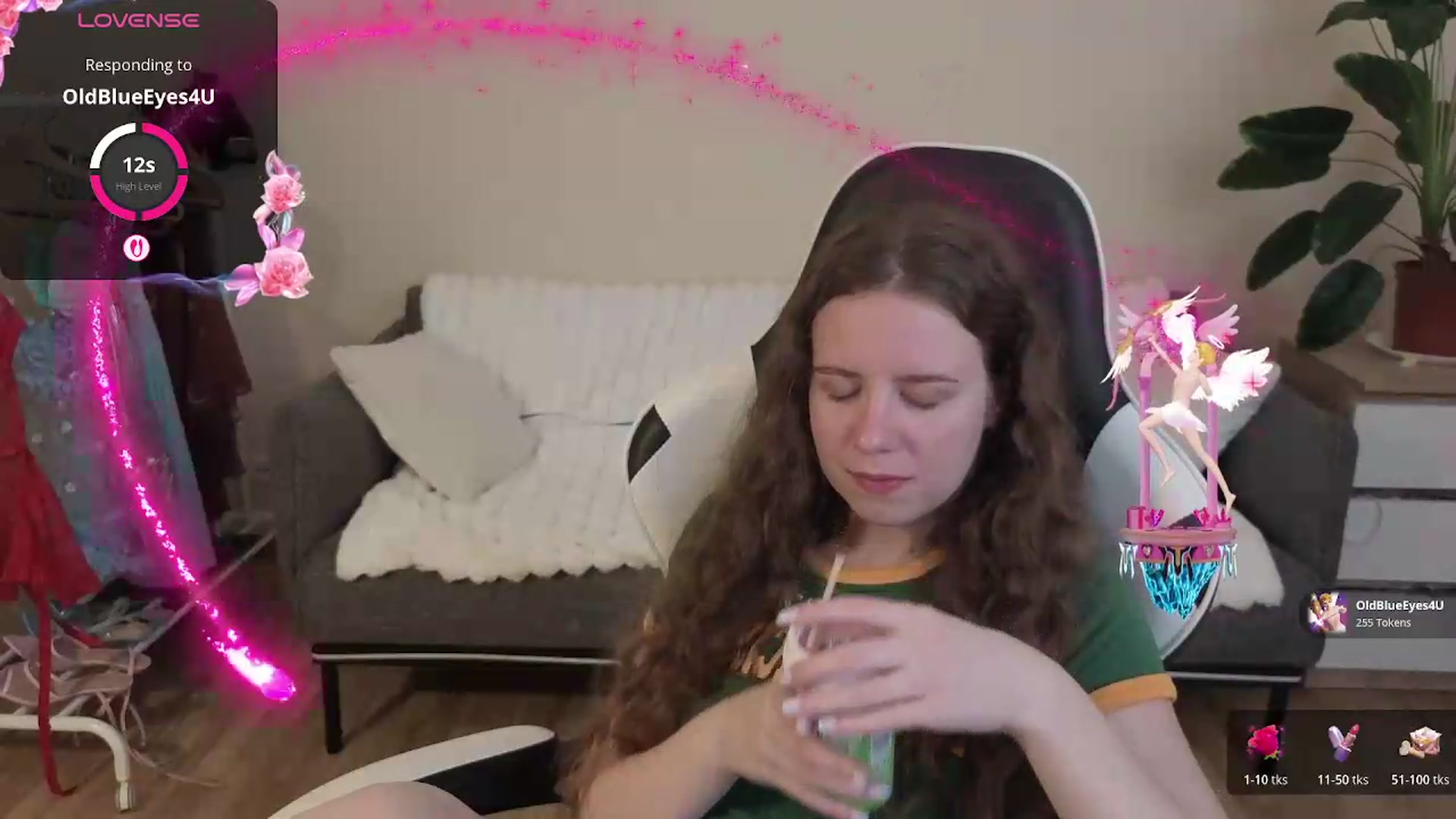 Gallery image thumbnail from BlueFlowerr's myfreecams stream on, 08/14/2026, 20:22 image 12 of 20