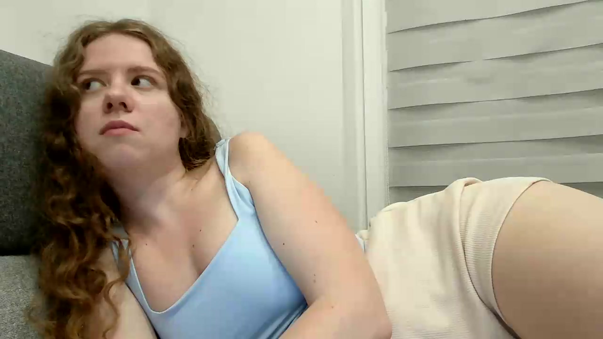 Gallery image thumbnail from BlueFlowerr's myfreecams stream on, 08/15/2026, 19:19 image 8 of 20