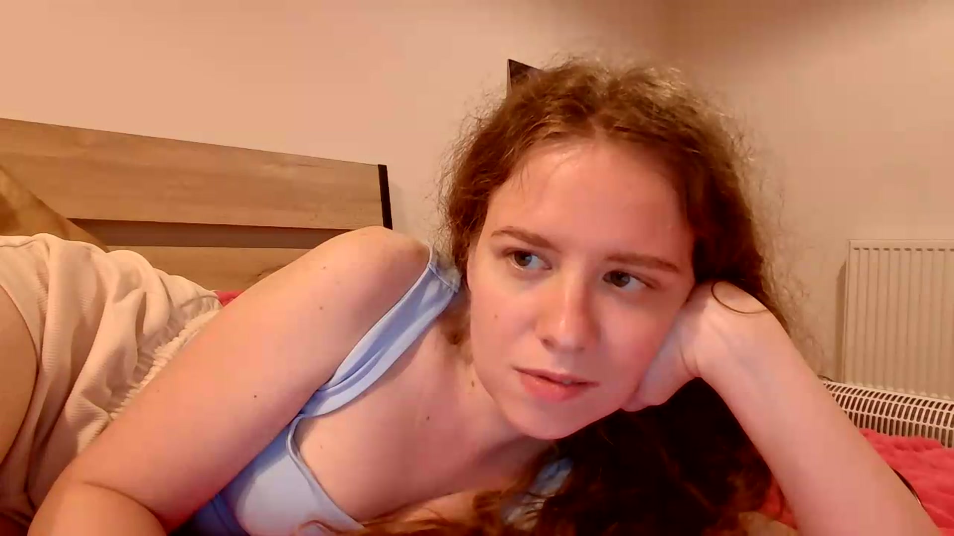Gallery image thumbnail from BlueFlowerr's myfreecams stream on, 08/15/2026, 23:08 image 7 of 20