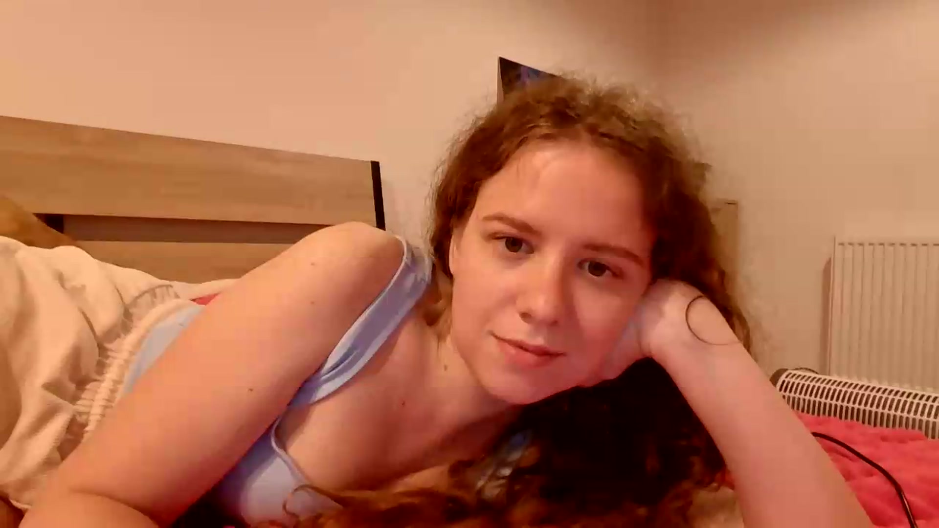 Gallery image thumbnail from BlueFlowerr's myfreecams stream on, 08/15/2026, 23:08 image 3 of 20