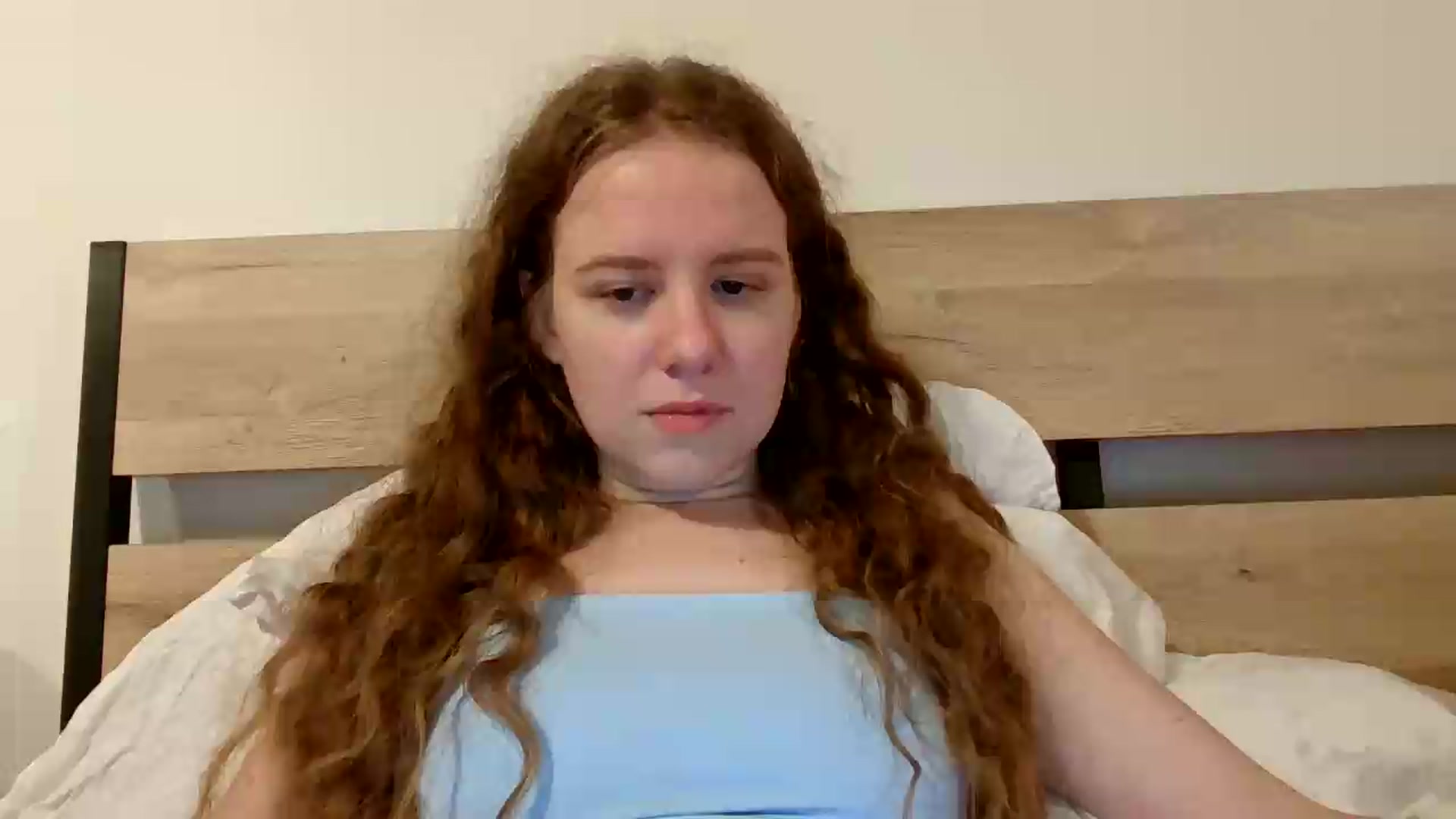Gallery image thumbnail from BlueFlowerr's myfreecams stream on, 08/16/2026, 24:32 image 1 of 20