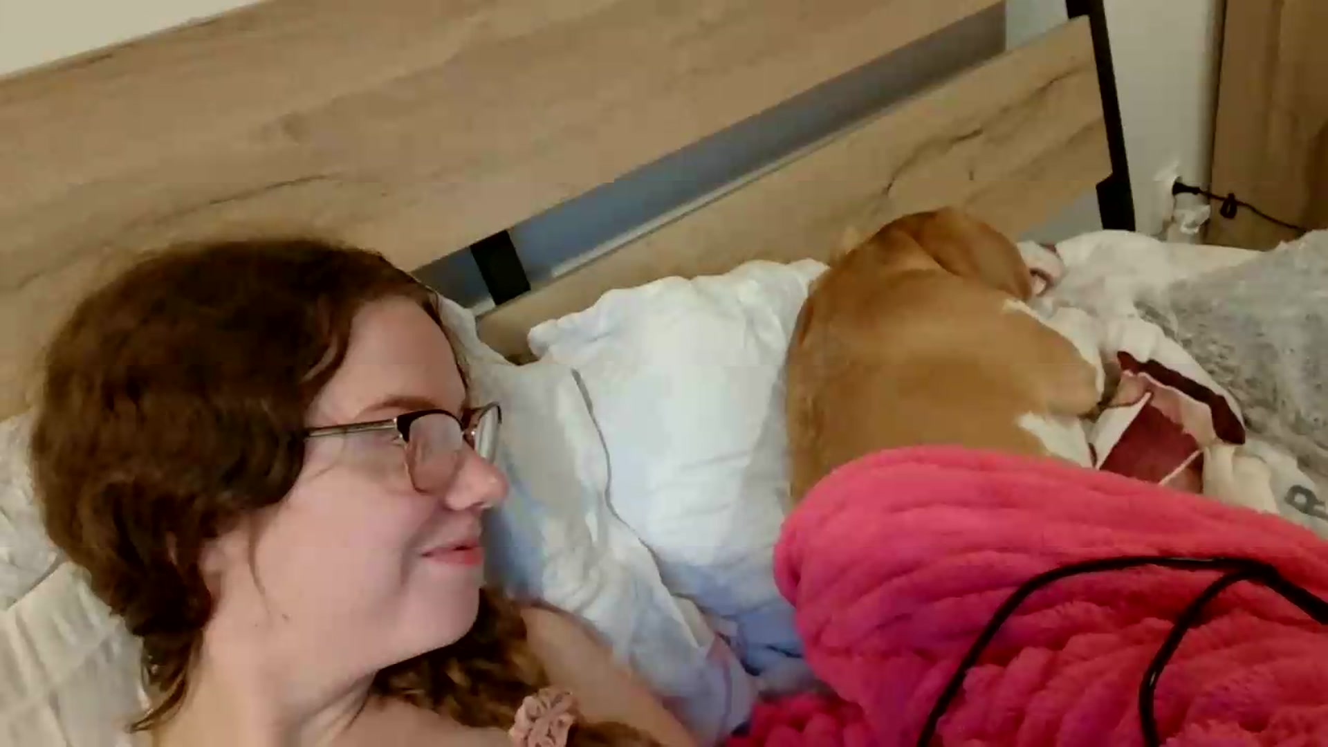 Gallery image thumbnail from BlueFlowerr's myfreecams stream on, 08/16/2026, 02:53 image 3 of 20