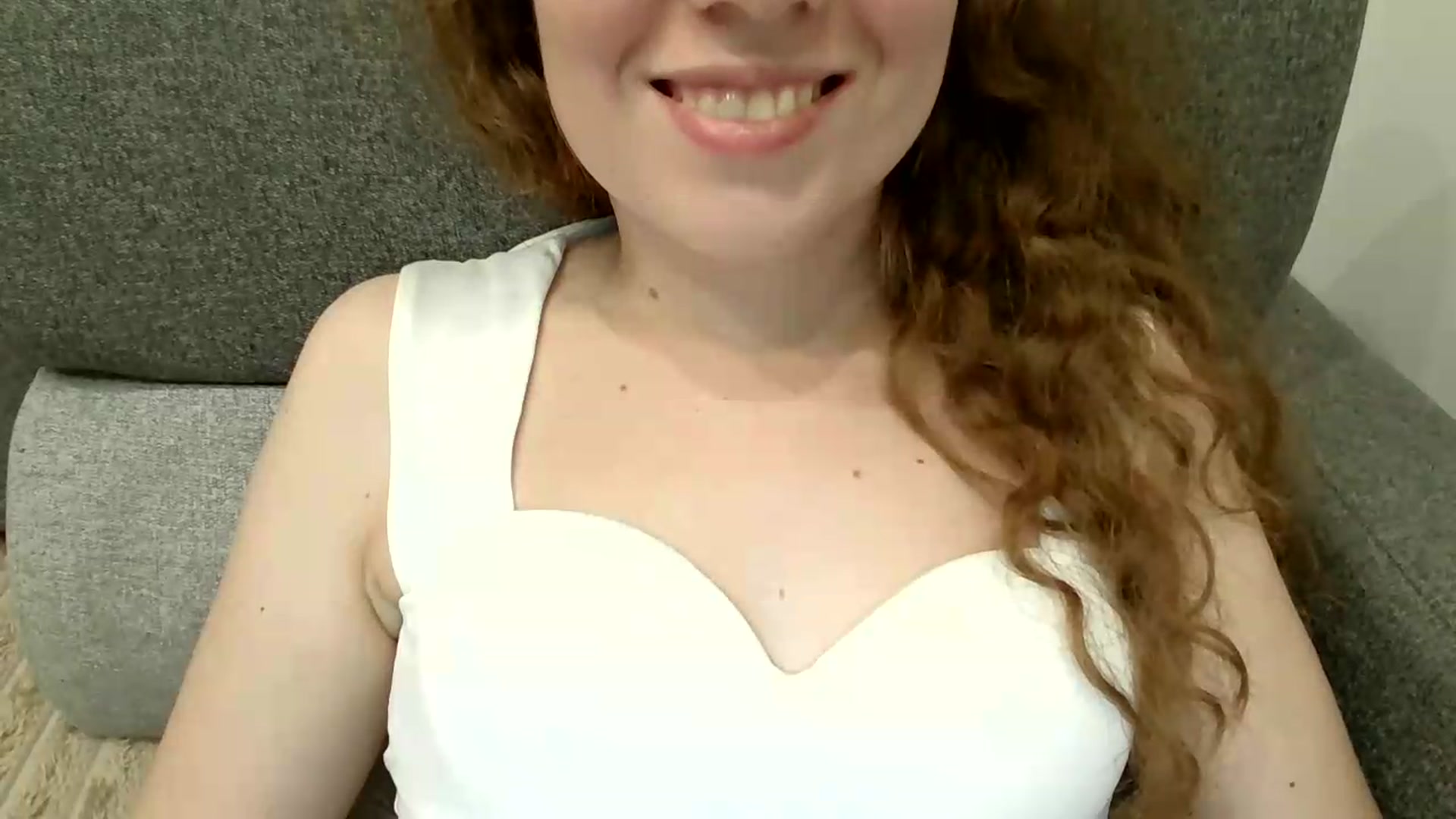 Gallery image thumbnail from BlueFlowerr's myfreecams stream on, 08/16/2026, 17:55 image 14 of 20