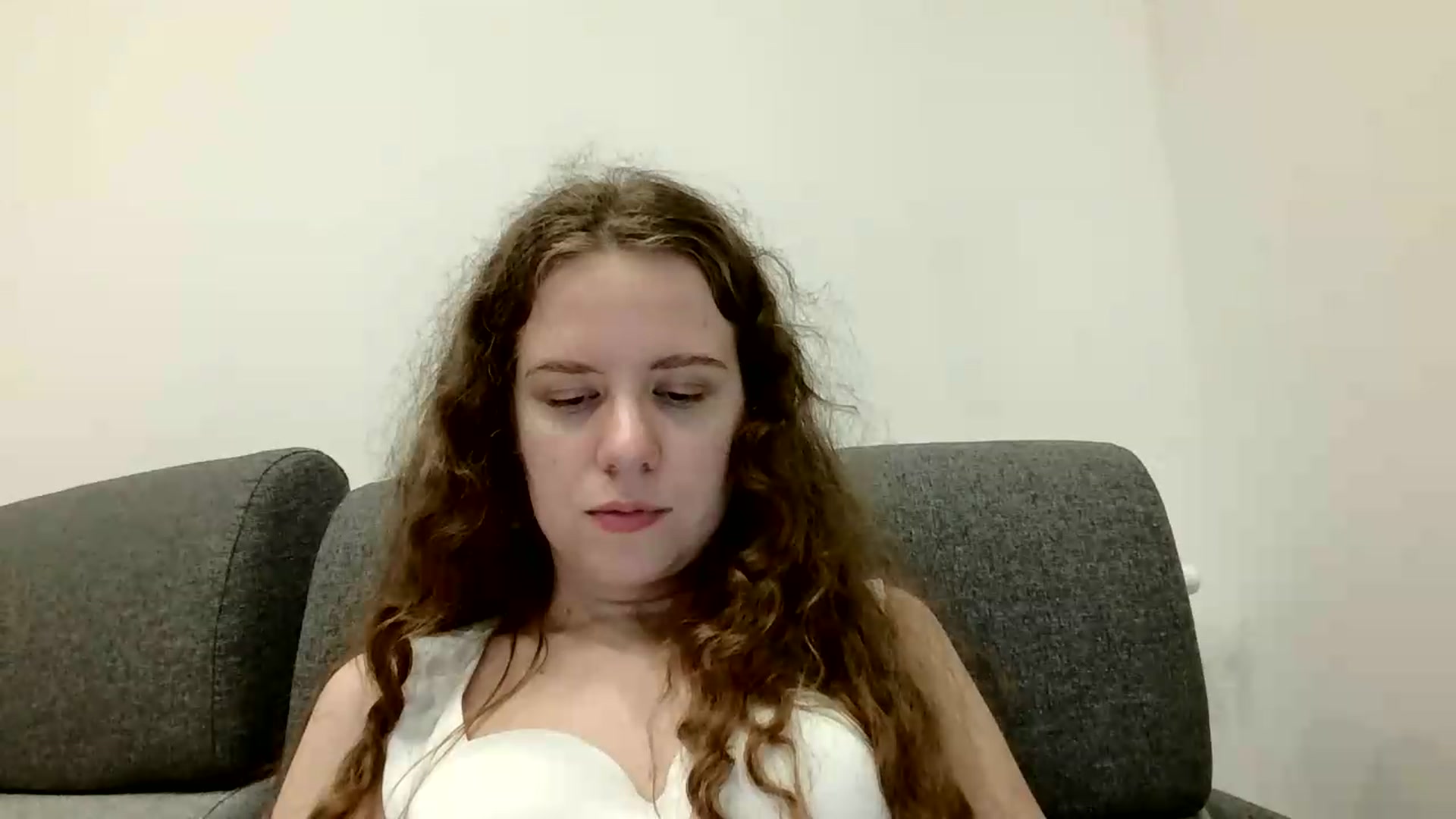 Gallery image thumbnail from BlueFlowerr's myfreecams stream on, 08/16/2026, 18:41 image 17 of 20