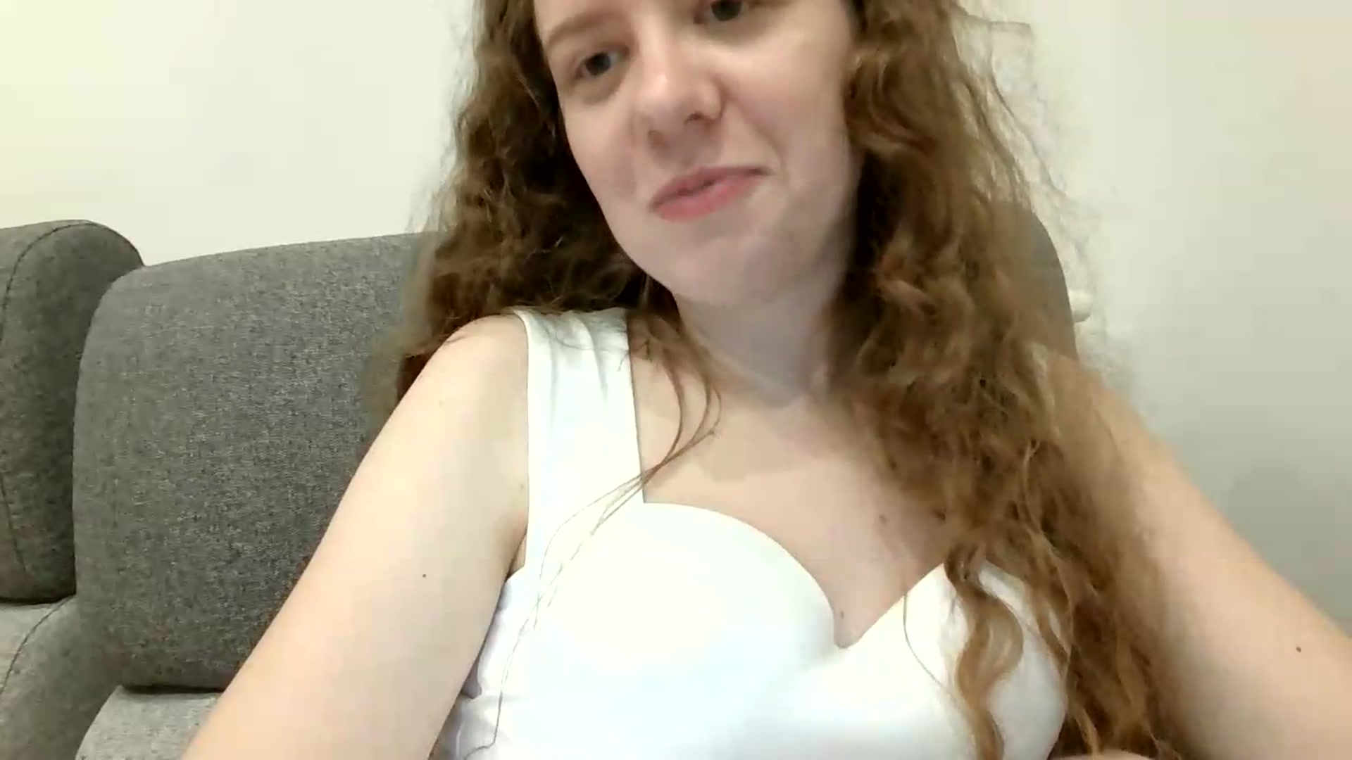 Gallery image thumbnail from BlueFlowerr's myfreecams stream on, 08/16/2026, 18:41 image 13 of 20