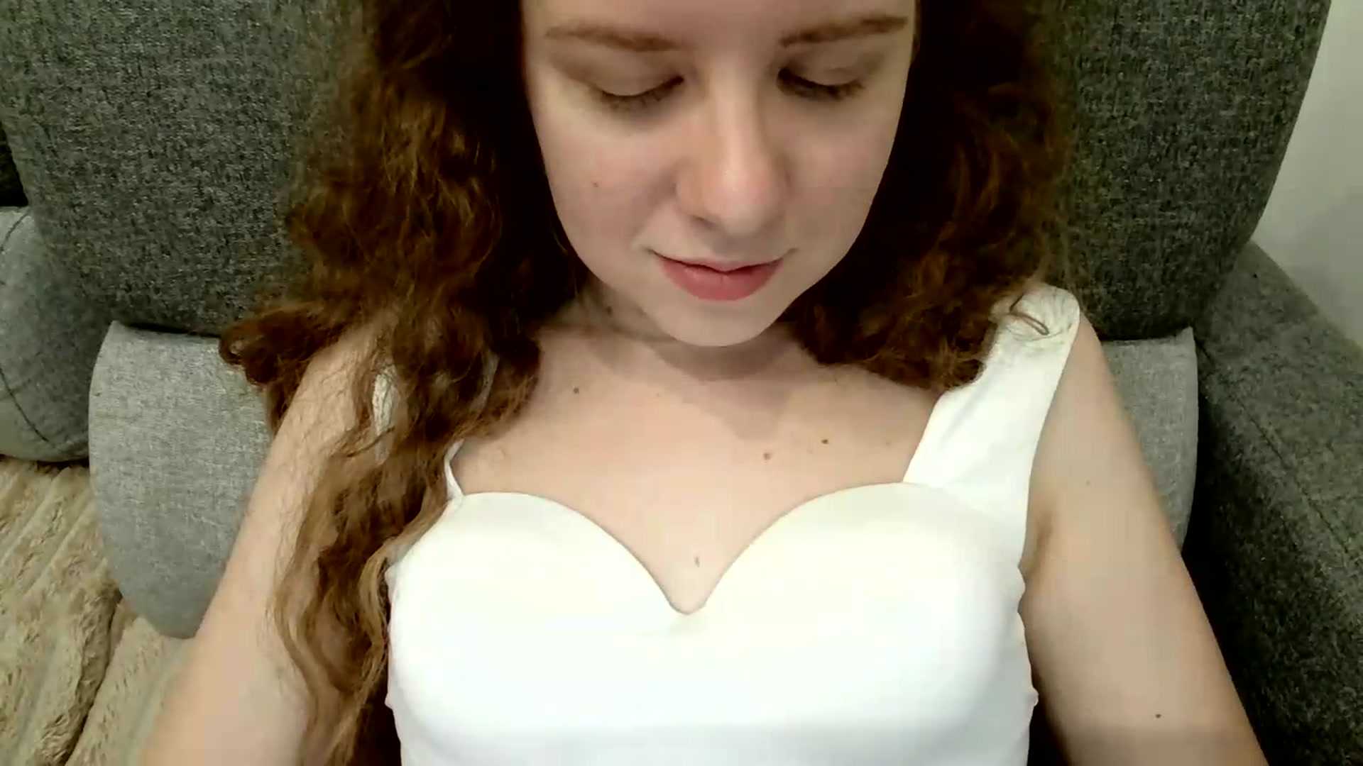 Gallery image thumbnail from BlueFlowerr's myfreecams stream on, 08/16/2026, 21:41 image 3 of 20