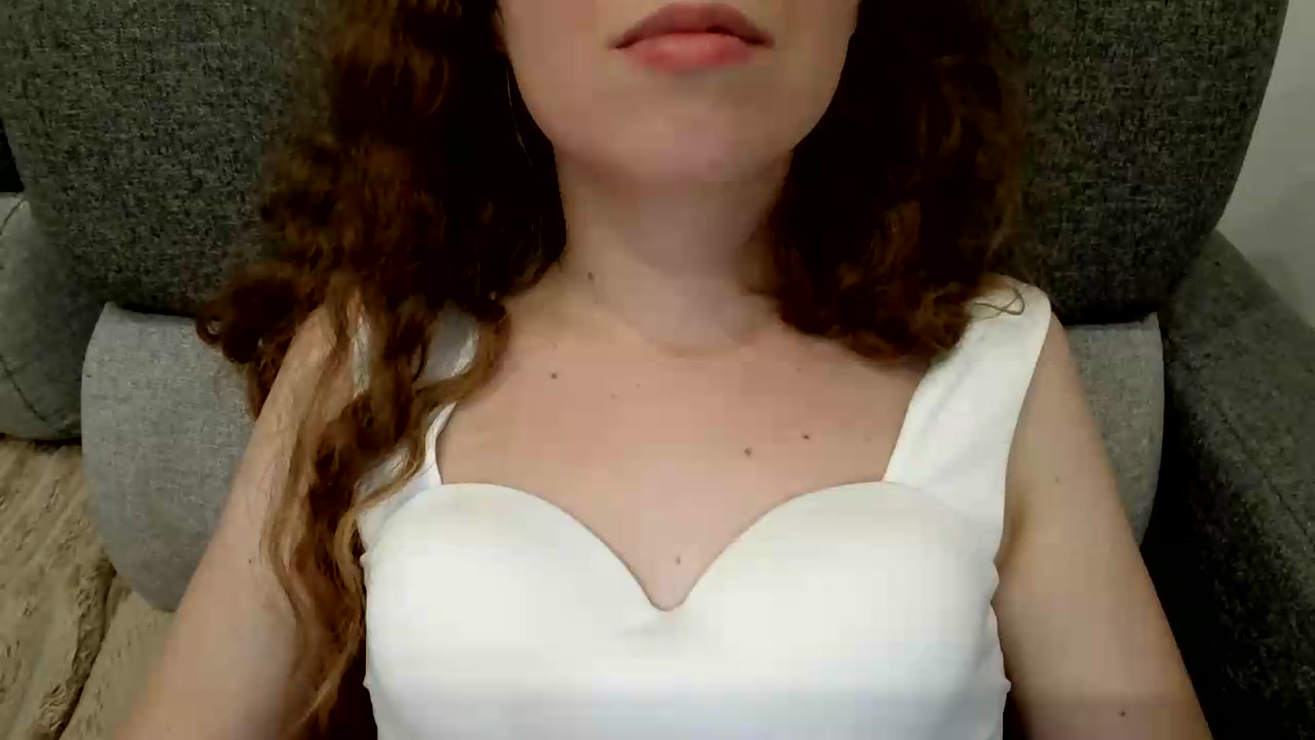 Gallery image thumbnail from BlueFlowerr's myfreecams stream on, 08/16/2026, 21:41 image 4 of 20