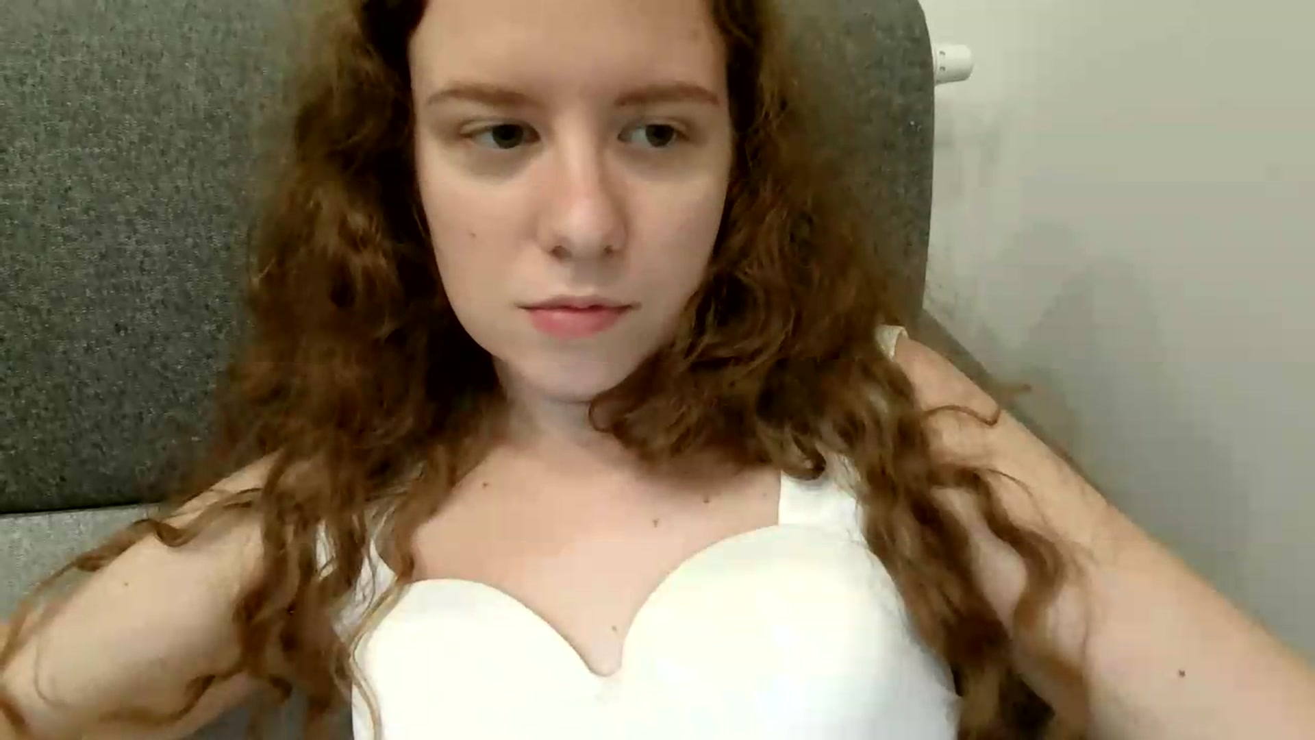 Gallery image thumbnail from BlueFlowerr's myfreecams stream on, 08/17/2026, 24:01 image 10 of 20