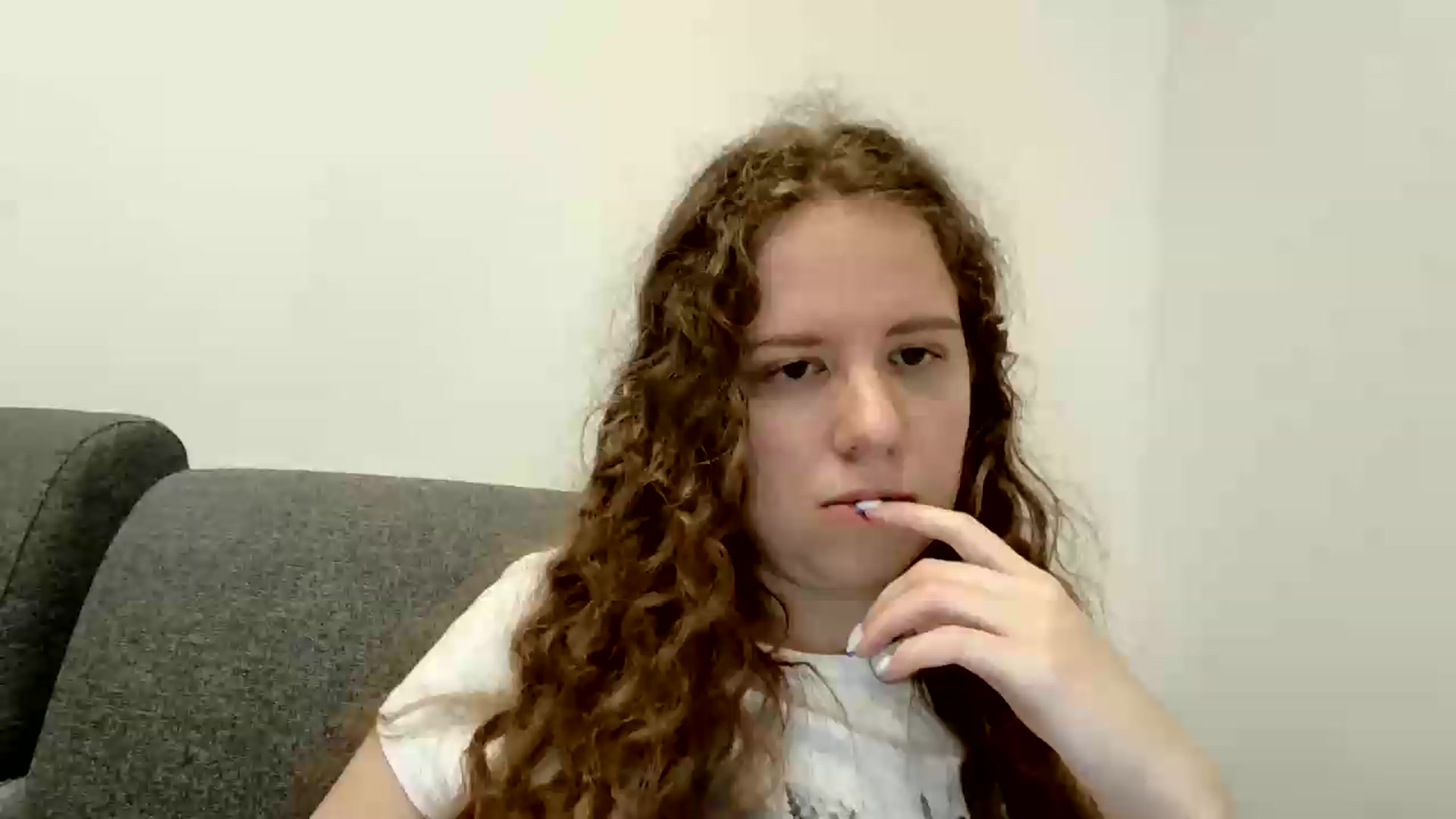 Gallery image thumbnail from BlueFlowerr's myfreecams stream on, 08/17/2026, 18:45 image 20 of 20