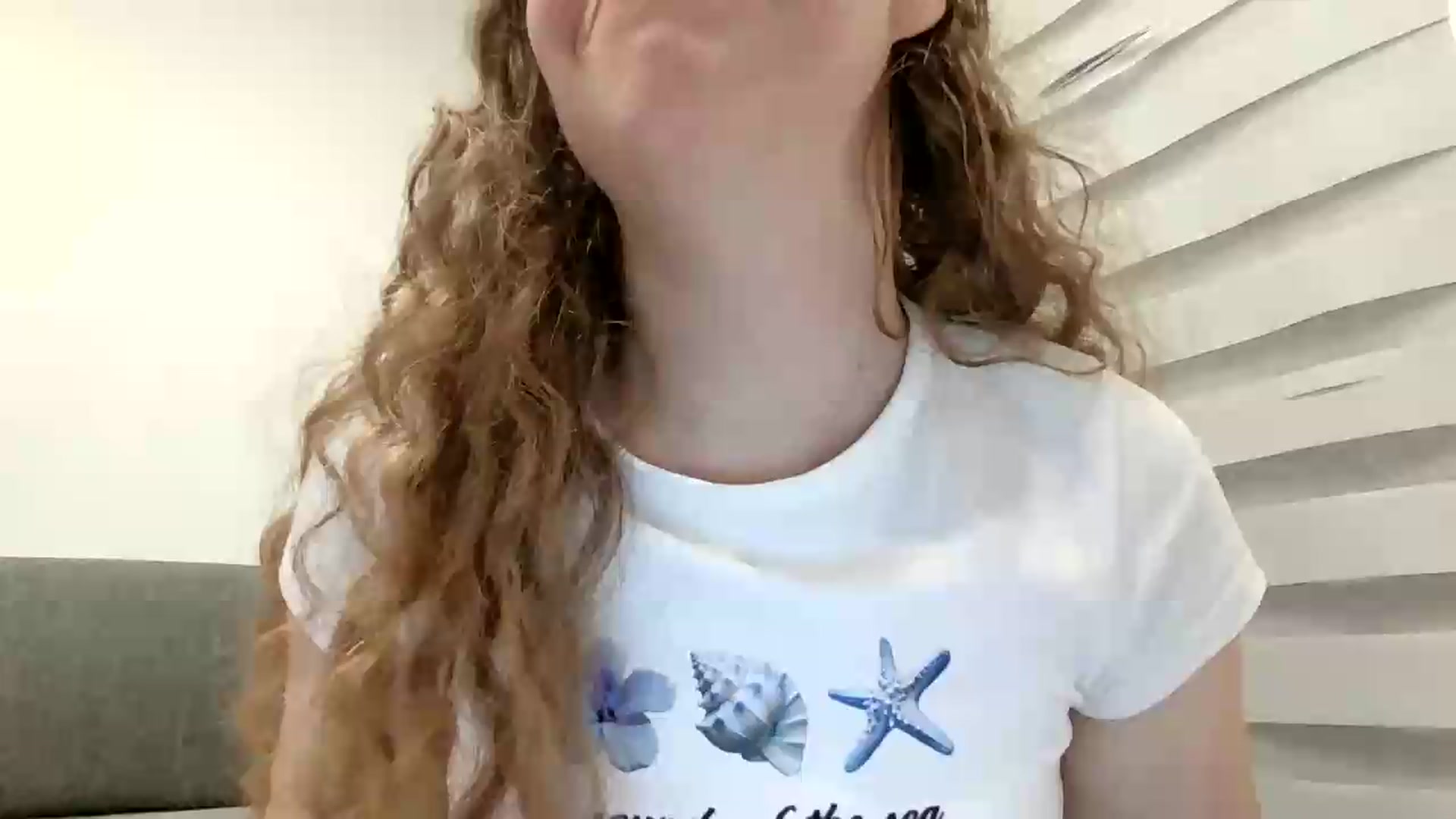 Gallery image thumbnail from BlueFlowerr's myfreecams stream on, 08/17/2026, 18:45 image 7 of 20