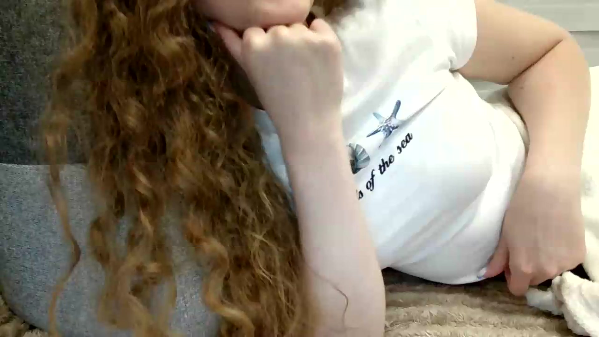 Gallery image thumbnail from BlueFlowerr's myfreecams stream on, 08/17/2026, 23:43 image 11 of 20