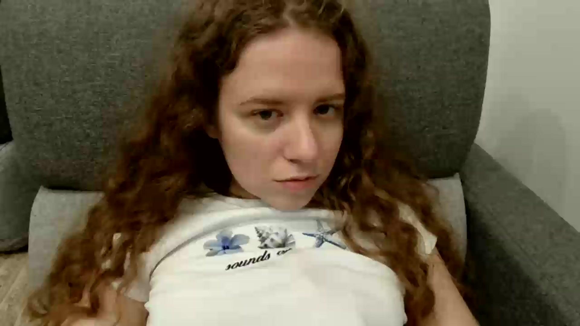Gallery image thumbnail from BlueFlowerr's myfreecams stream on, 08/18/2026, 01:56 image 13 of 20
