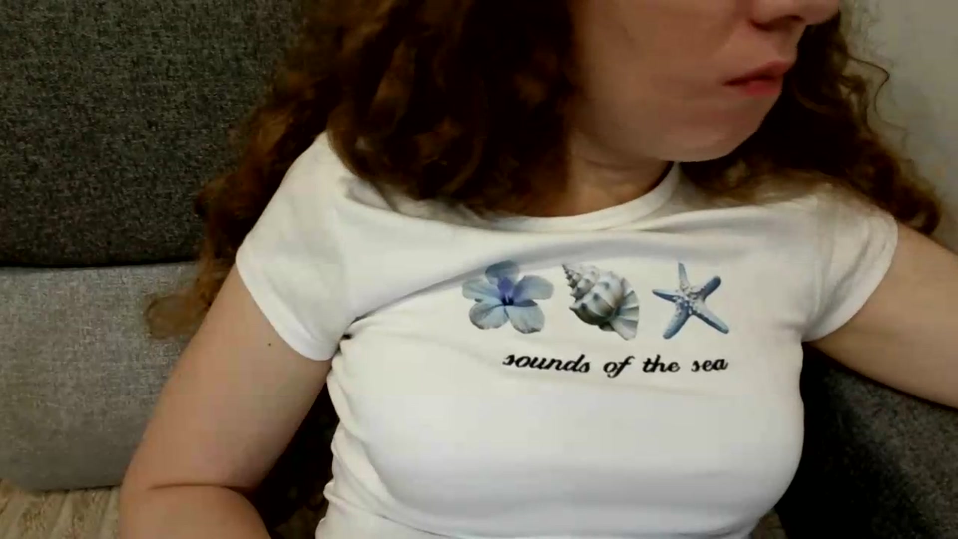 Gallery image thumbnail from BlueFlowerr's myfreecams stream on, 08/18/2026, 01:56 image 4 of 20