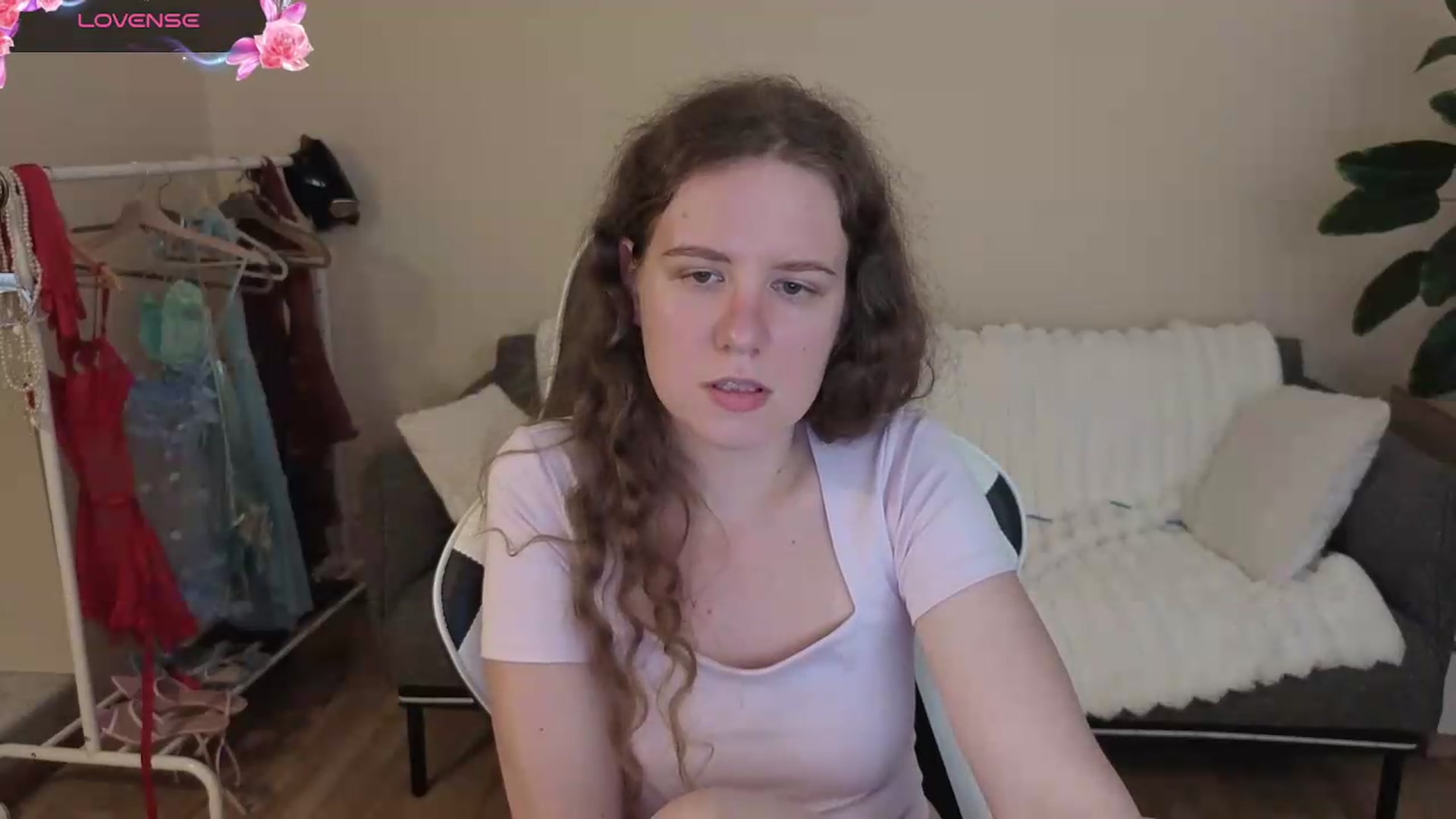 Gallery image thumbnail from BlueFlowerr's myfreecams stream on, 08/18/2026, 20:35 image 15 of 20