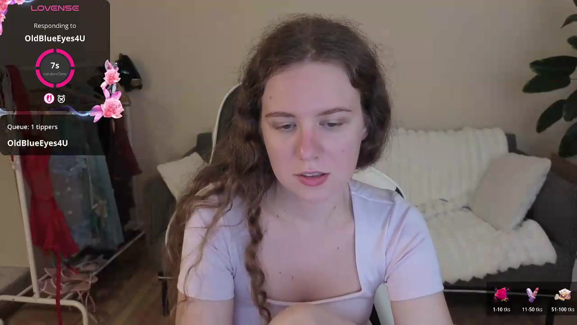 Gallery image thumbnail from BlueFlowerr's myfreecams stream on, 08/18/2026, 20:35 image 6 of 20