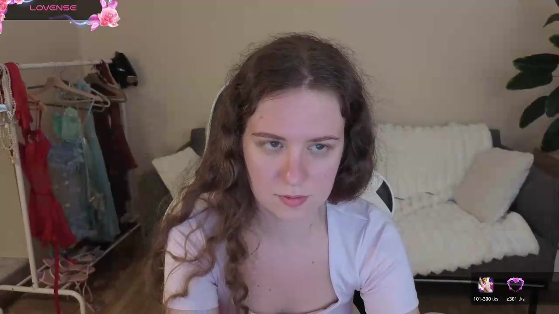 Gallery image thumbnail from BlueFlowerr's myfreecams stream on, 08/18/2026, 20:35 image 11 of 20
