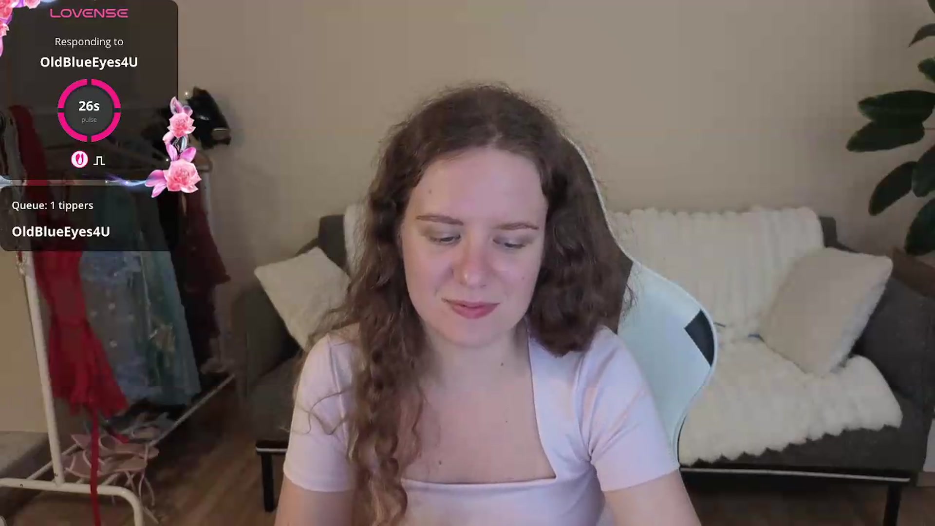 Gallery image thumbnail from BlueFlowerr's myfreecams stream on, 08/18/2026, 20:59 image 10 of 20