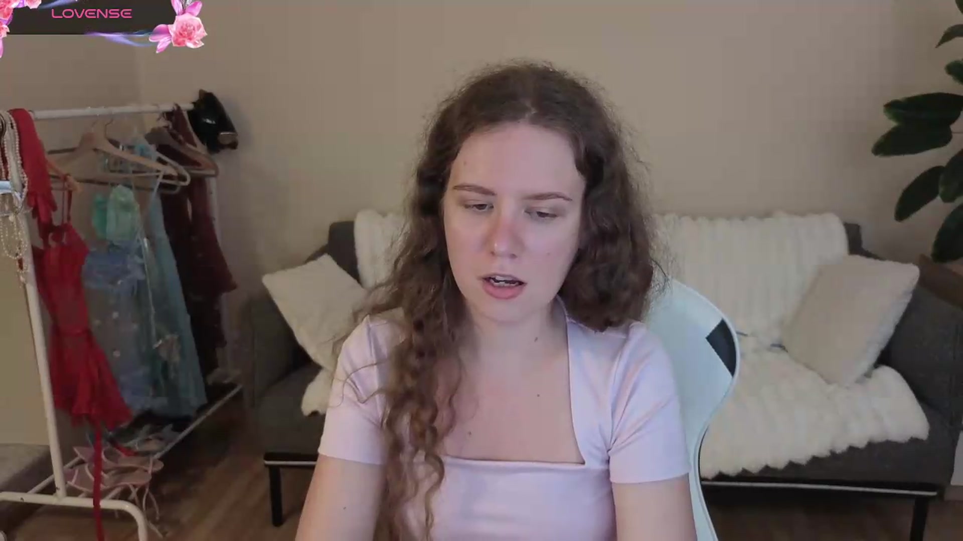 Gallery image thumbnail from BlueFlowerr's myfreecams stream on, 08/18/2026, 20:59 image 11 of 20