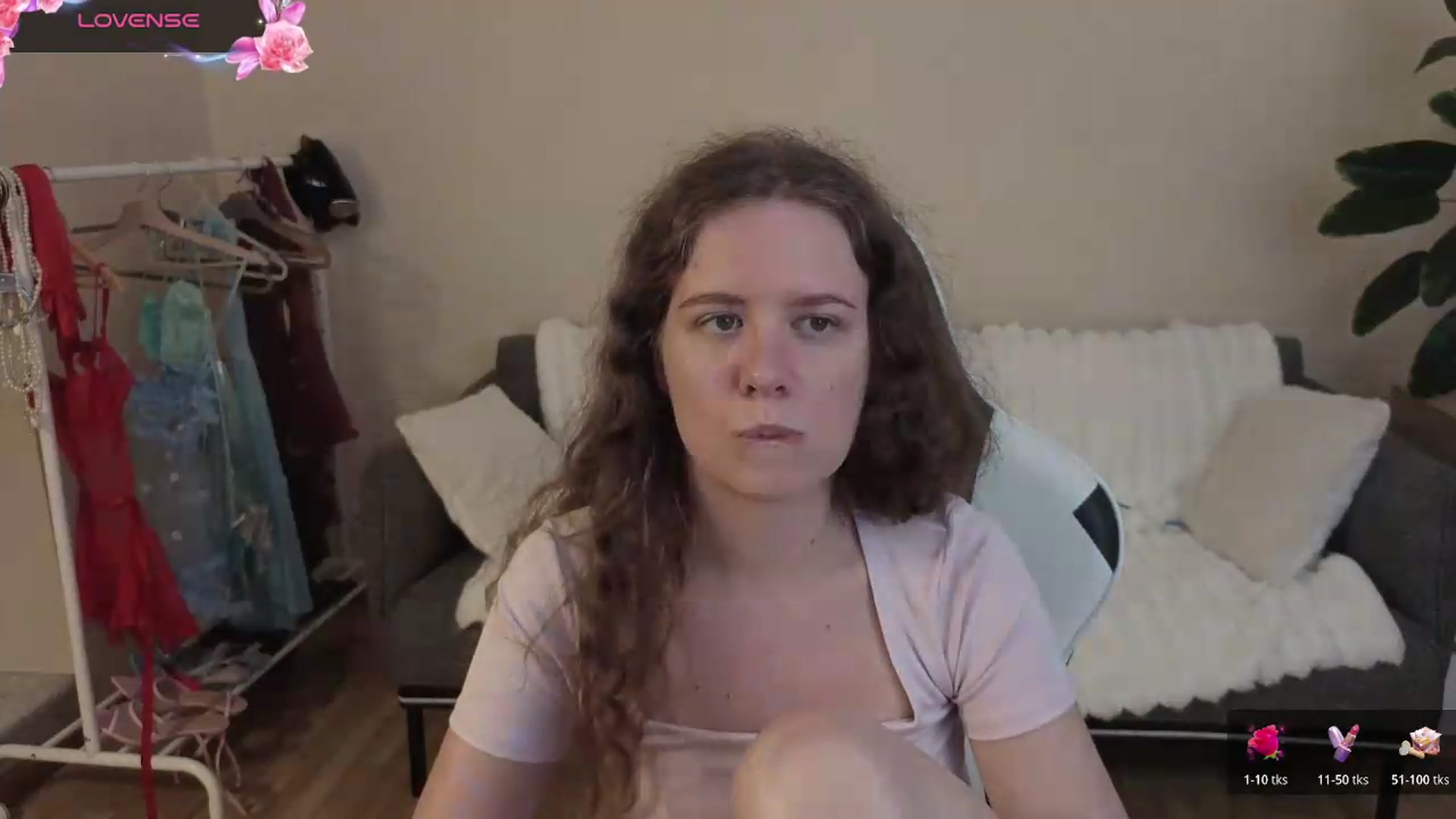 Gallery image thumbnail from BlueFlowerr's myfreecams stream on, 08/18/2026, 20:59 image 14 of 20