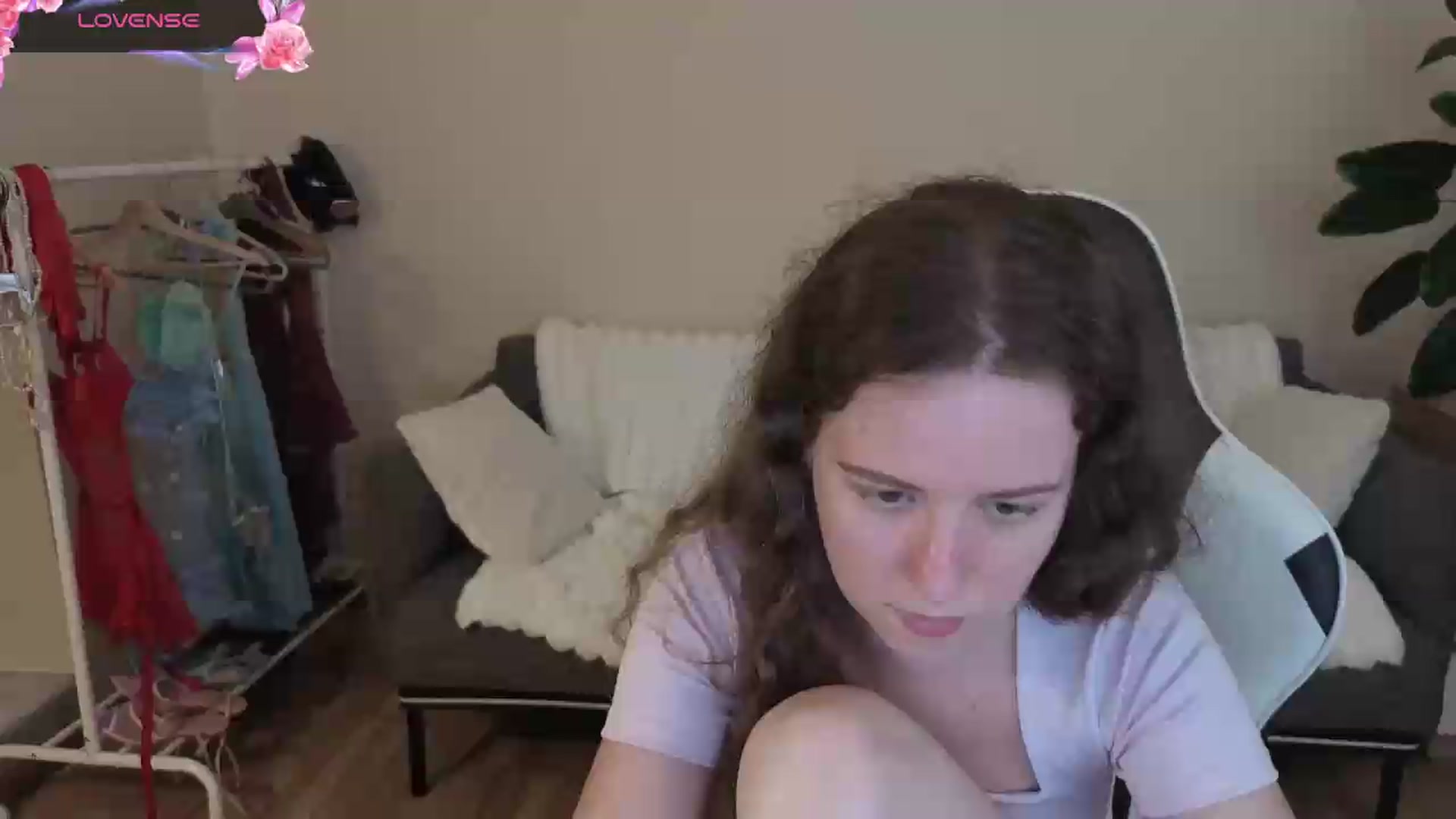 Gallery image thumbnail from BlueFlowerr's myfreecams stream on, 08/18/2026, 20:59 image 1 of 20