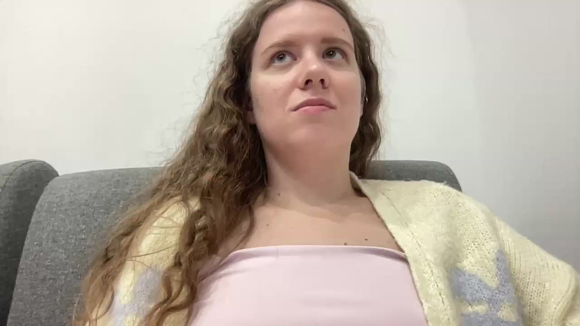 Gallery image thumbnail from BlueFlowerr's myfreecams stream on, 08/18/2026, 22:14 image 10 of 20